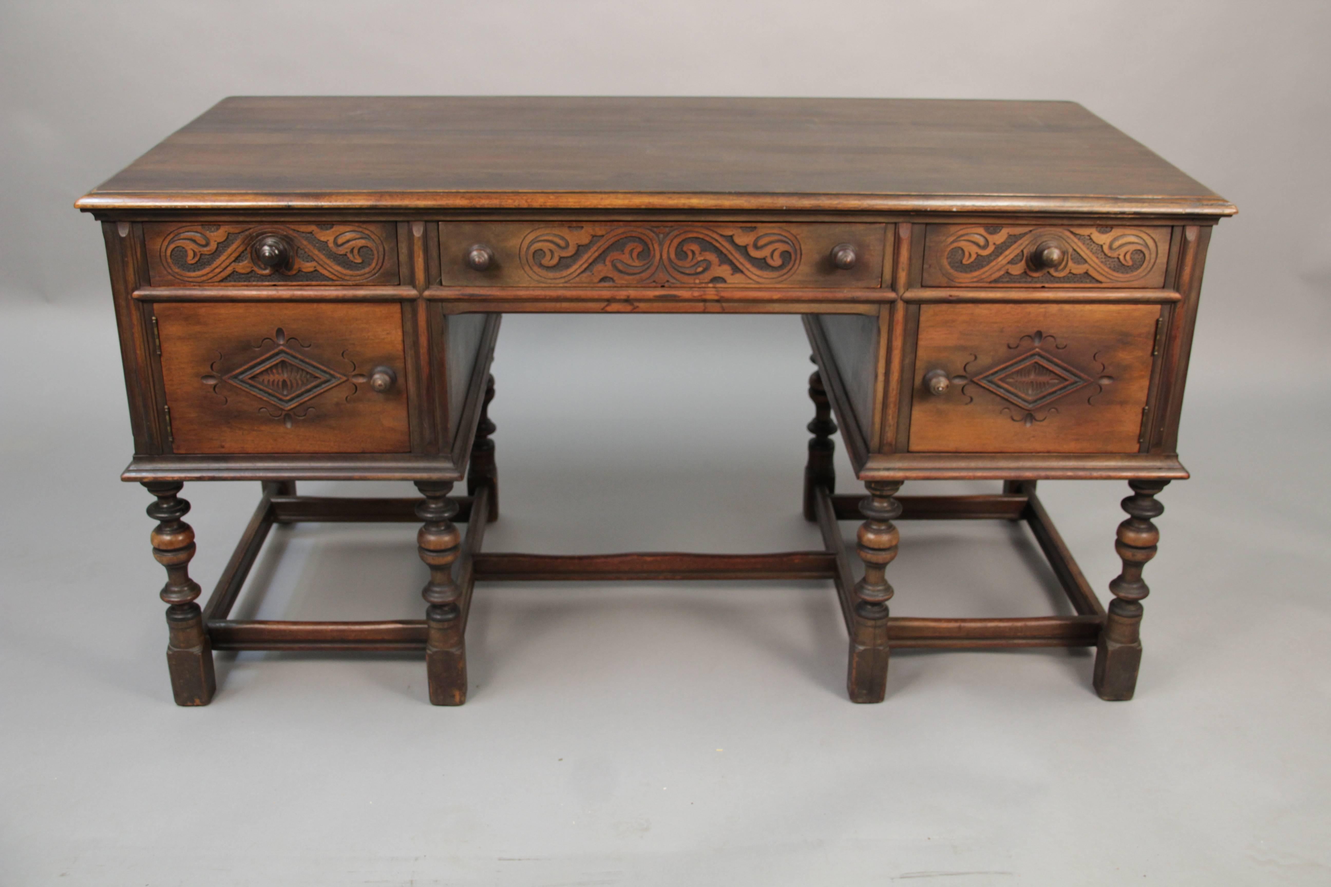 spanish desk