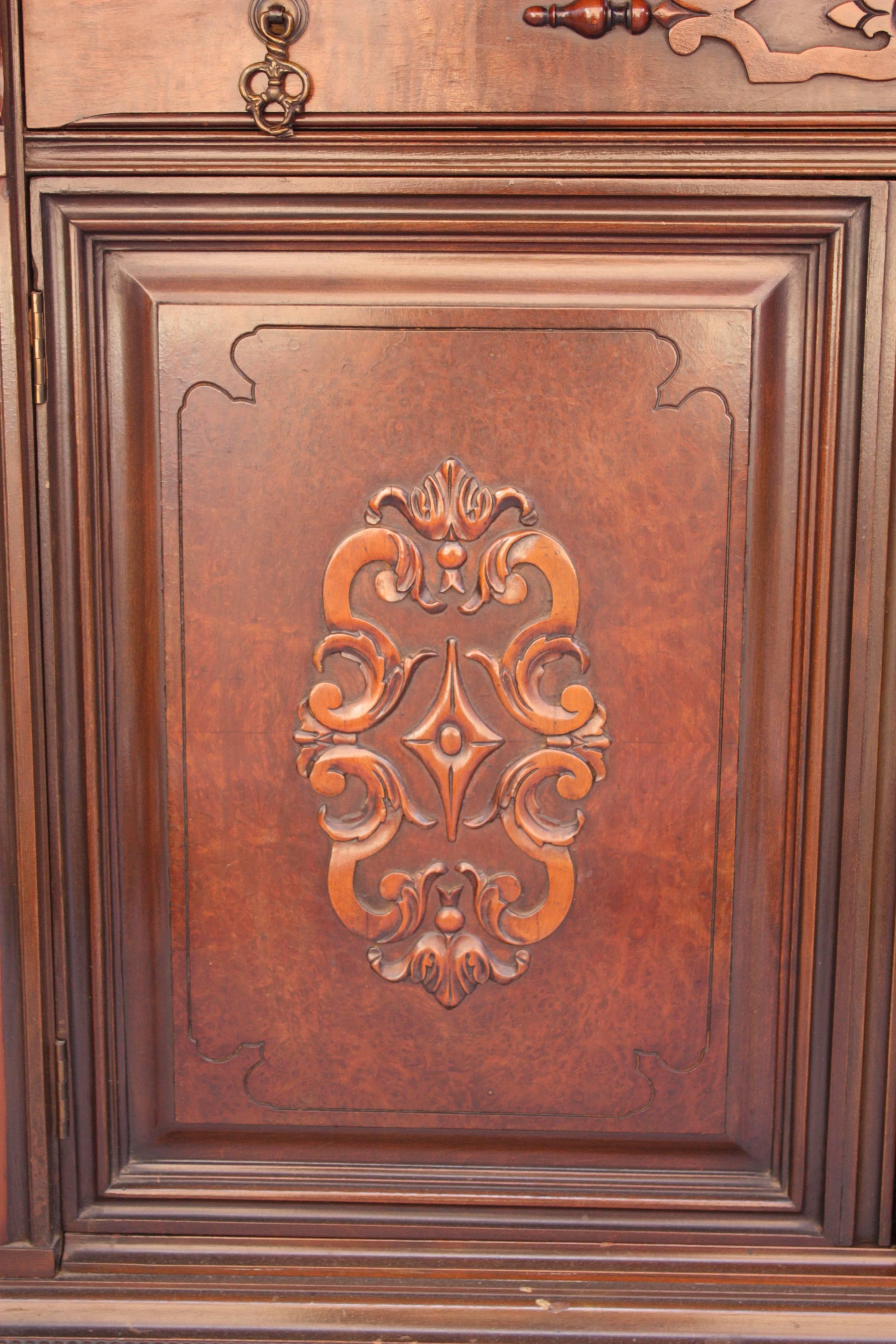 Antique 1920s Smaller Scale Walnut Spanish Sideboard Cabinet In Good Condition In Pasadena, CA