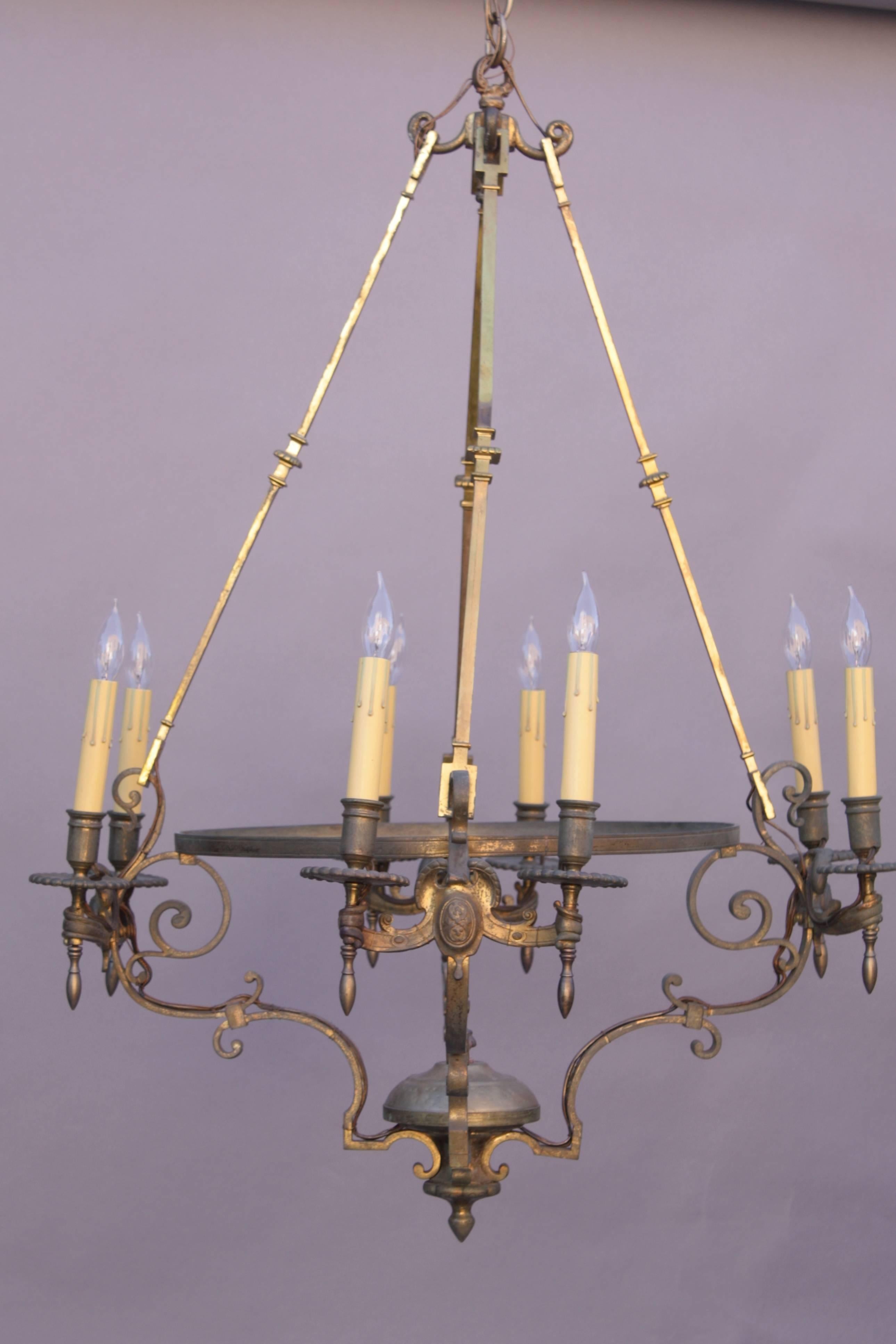 Classic designed chandelier. Fine brass casting, circa 1910.