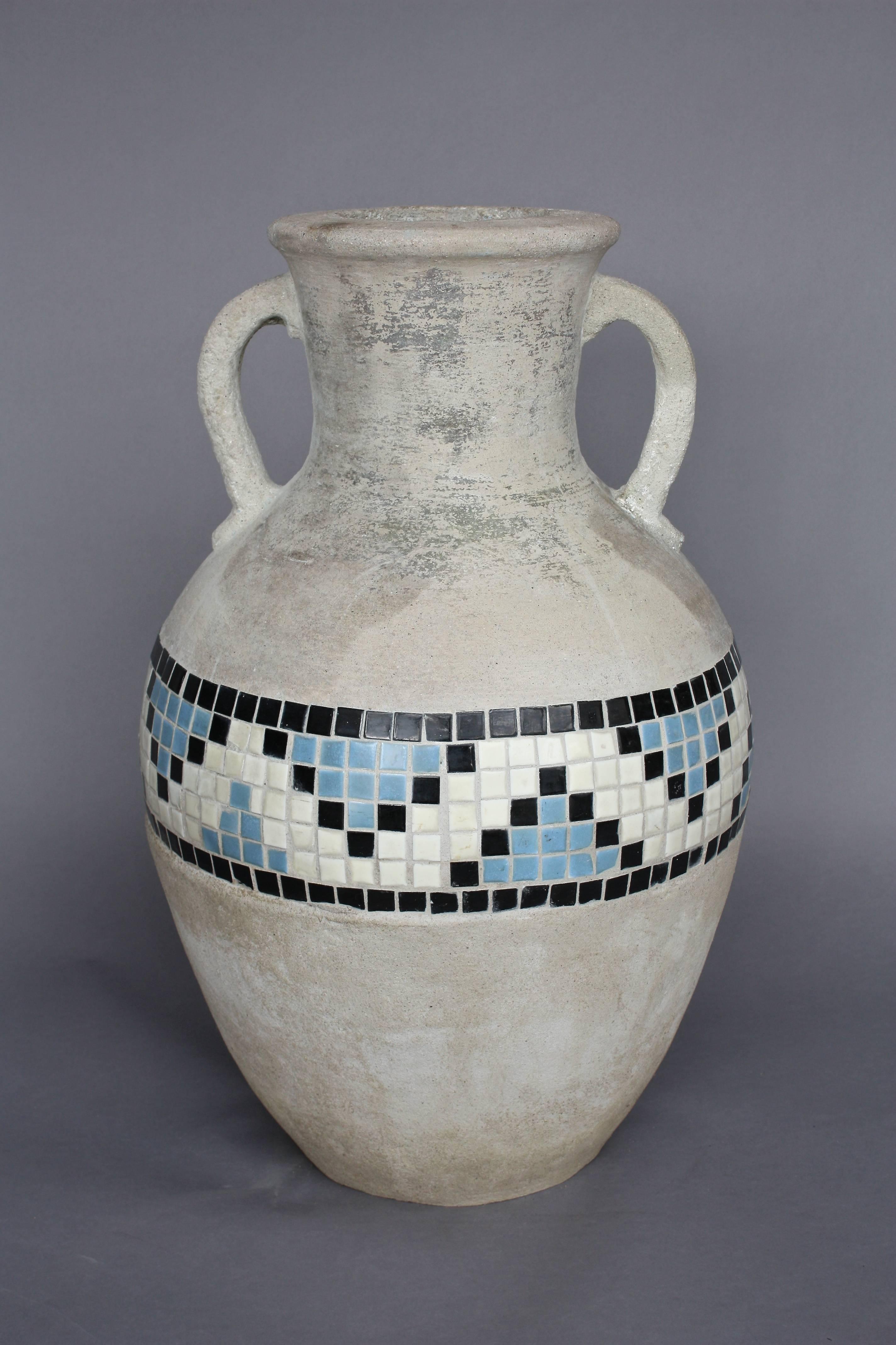 Very Rare 1930s California Hillside Pottery Handled Urn In Good Condition In Pasadena, CA