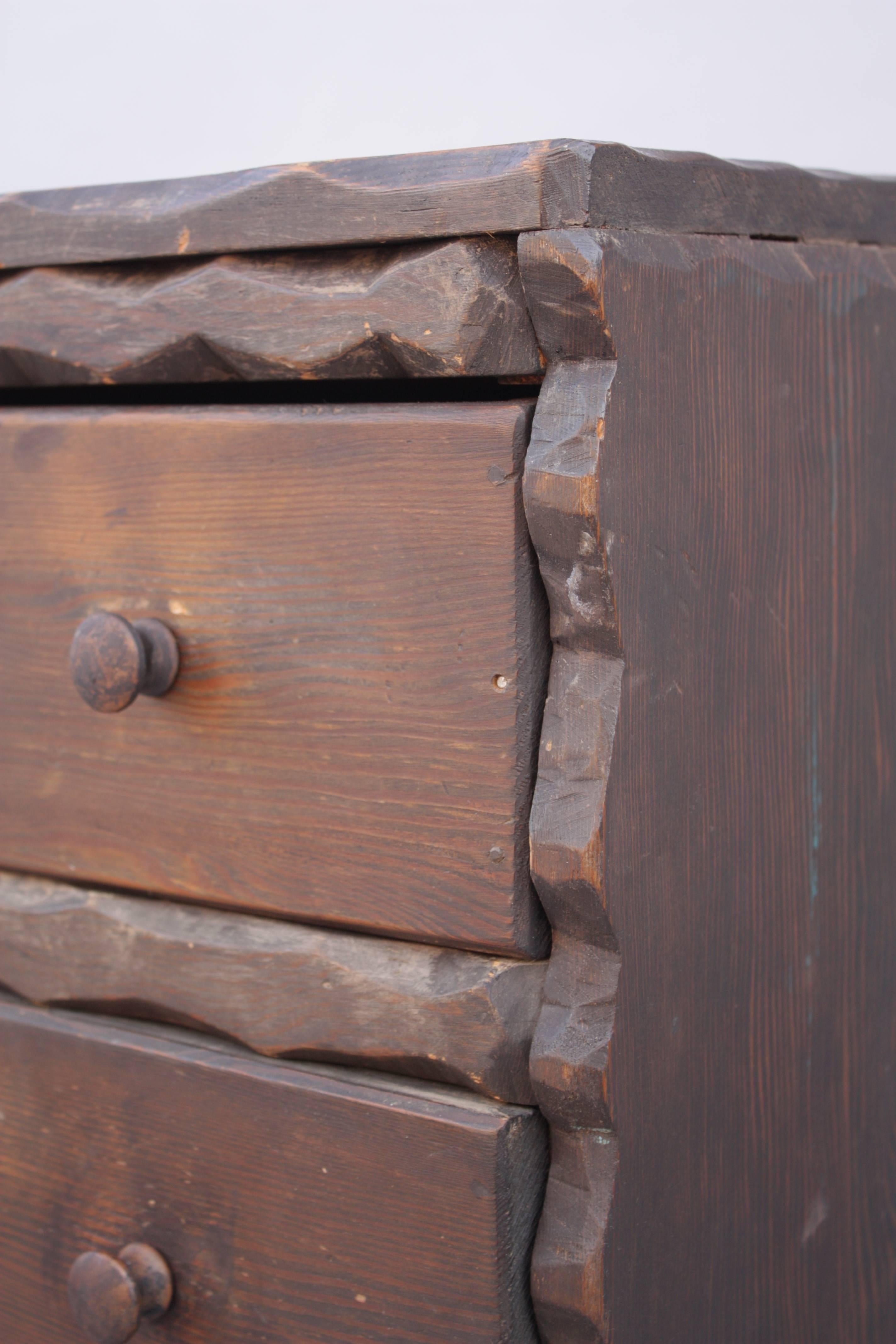 redwood dresser