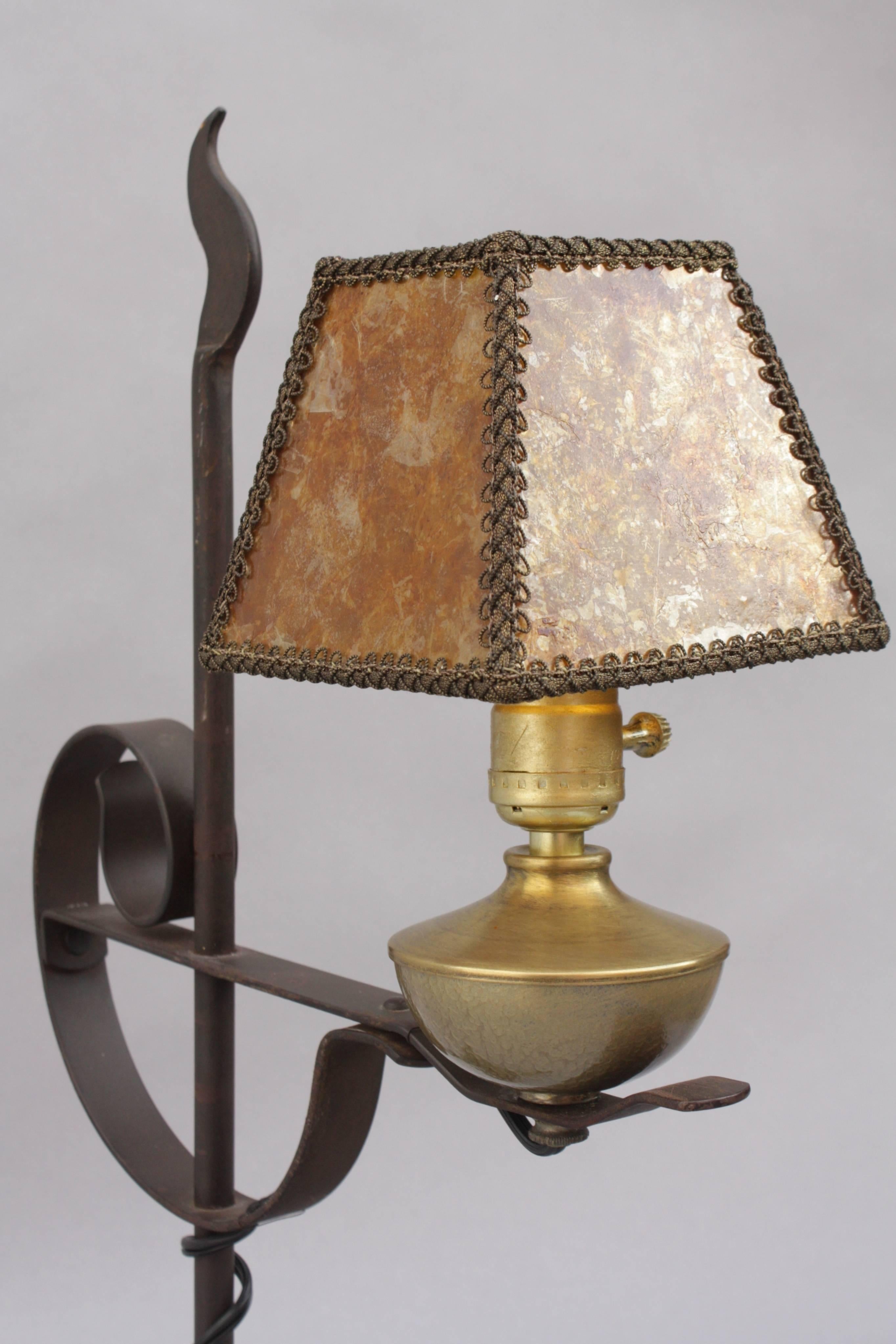 1920s style lamp