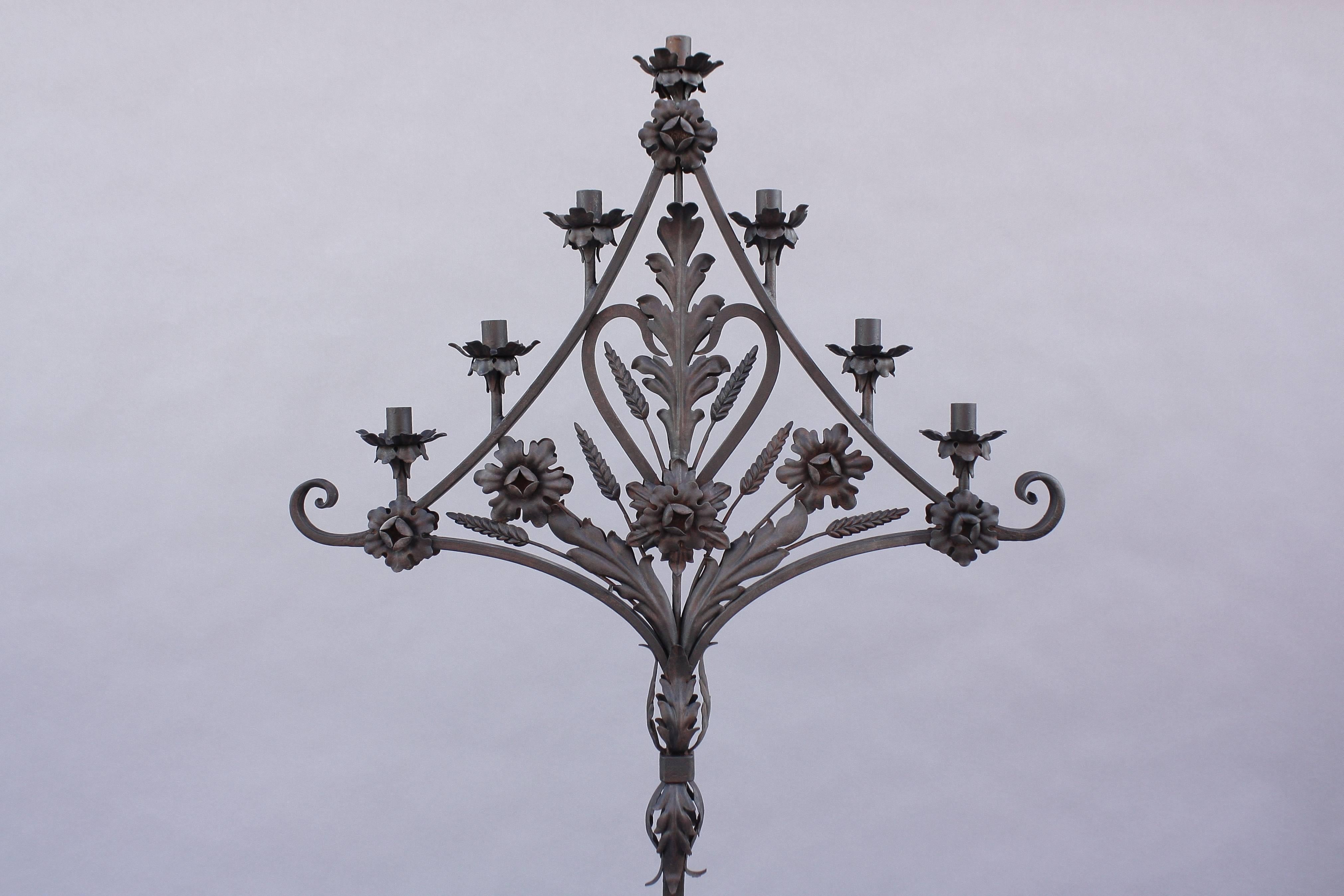 Spanish Colonial 1920s Wrought Iron Candelabra Floor Stand