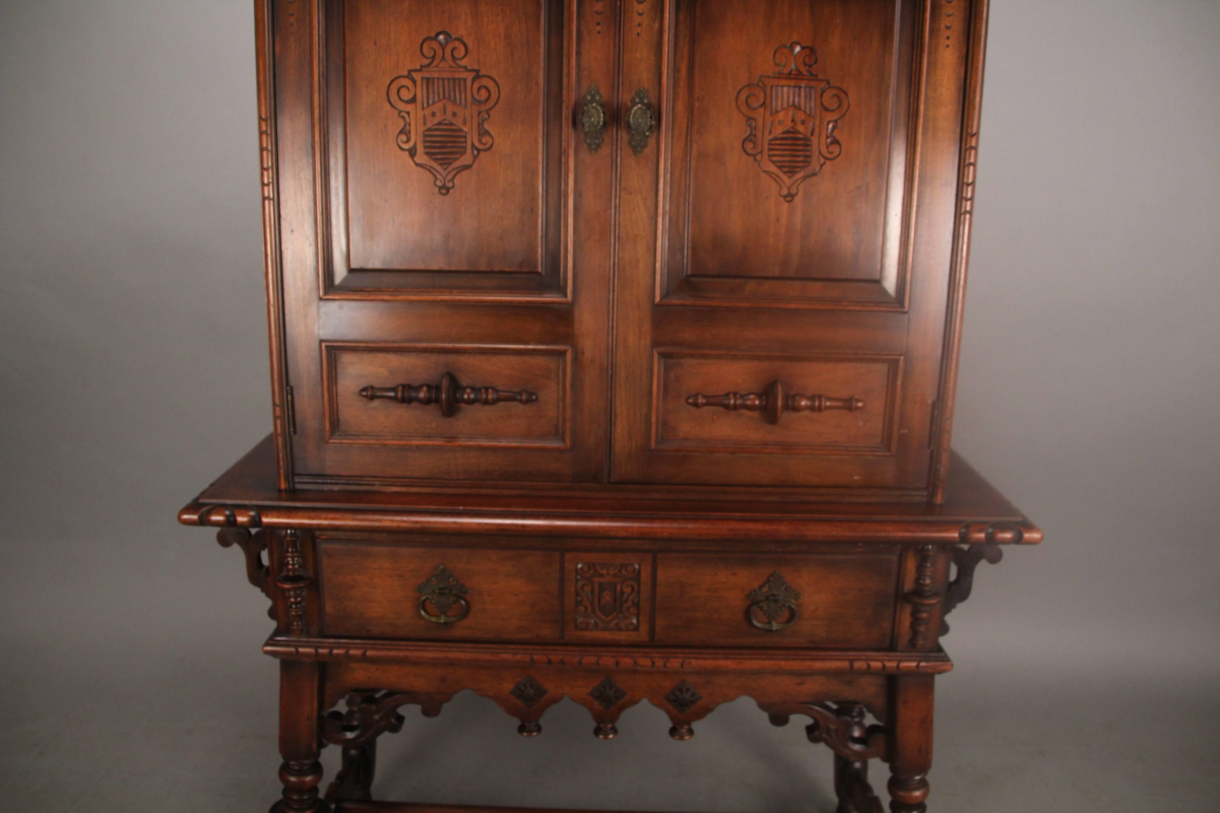 Beautiful cabinet with lots of storage and nice attention to detail. Measures: 65.25