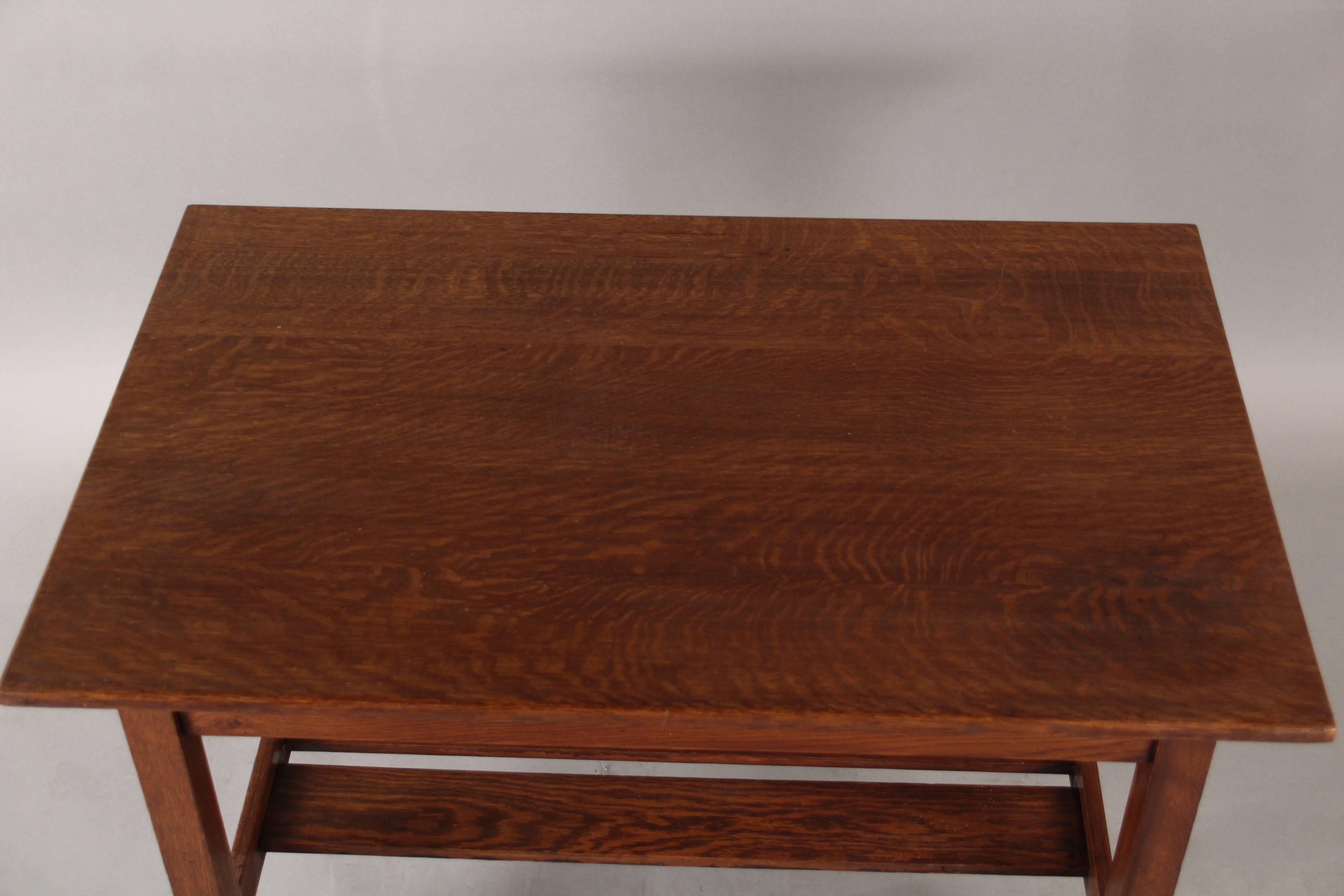 Arts & Craft Small Stickley Side Table with Original Quaint Furniture Tag In Good Condition In Pasadena, CA