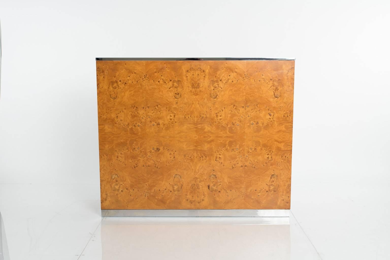 Chrome and Burl Wood Mid-Century Modern Style Bar In Good Condition For Sale In Stamford, CT