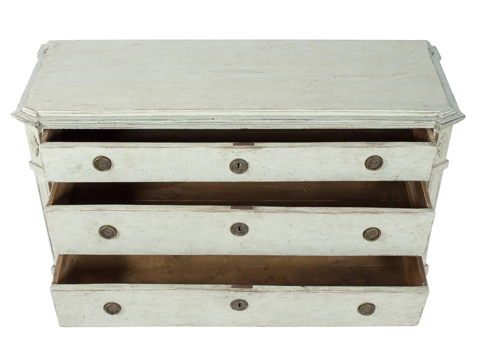 Gustavian Style Dressers 1