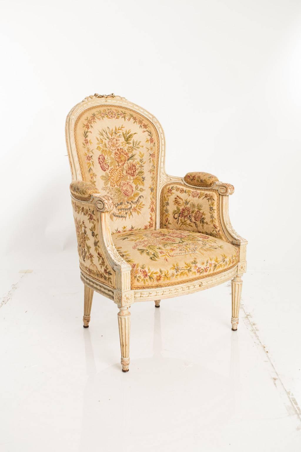 Needlepoint Bergères Chairs In Good Condition In Stamford, CT