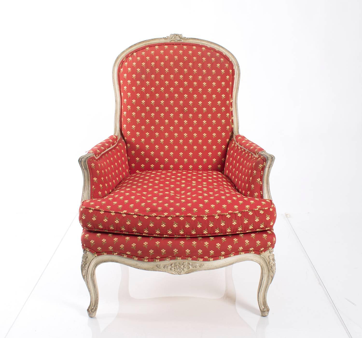 Floral Print Bergere Chairs In Good Condition In Stamford, CT