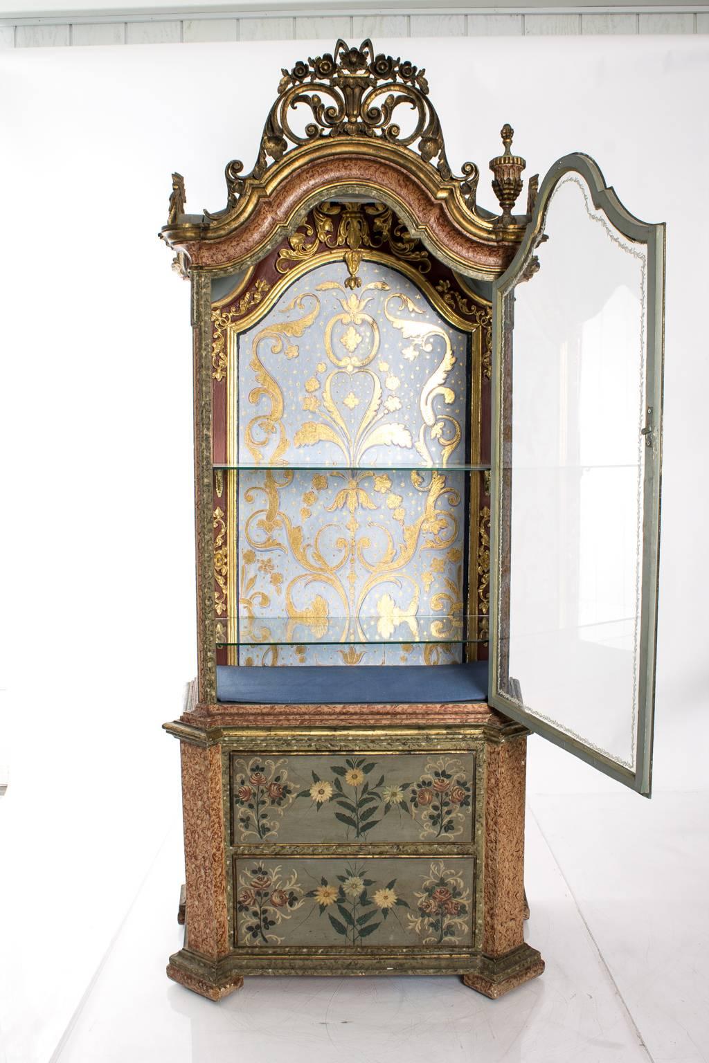 19th Century Venetian Cabinet 1