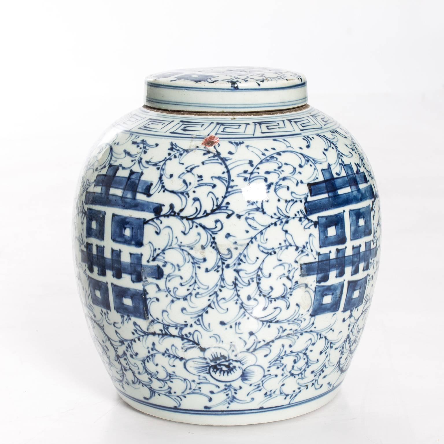 Pair of Blue and White Ginger Jars 3