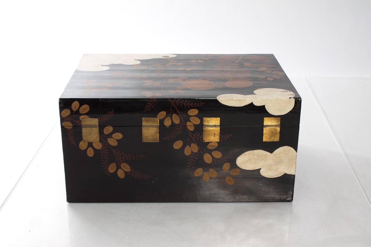 Japanese Lacquered Trunks 3