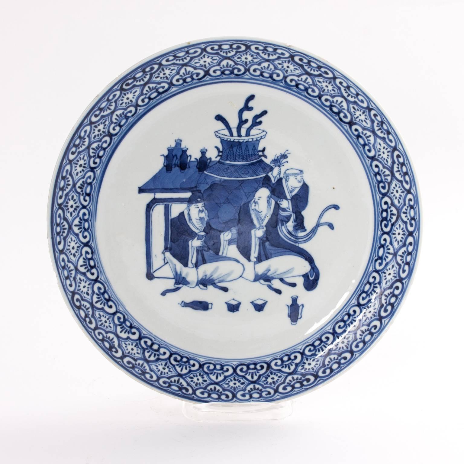 Porcelain Antique Blue and White Chinese Plate For Sale