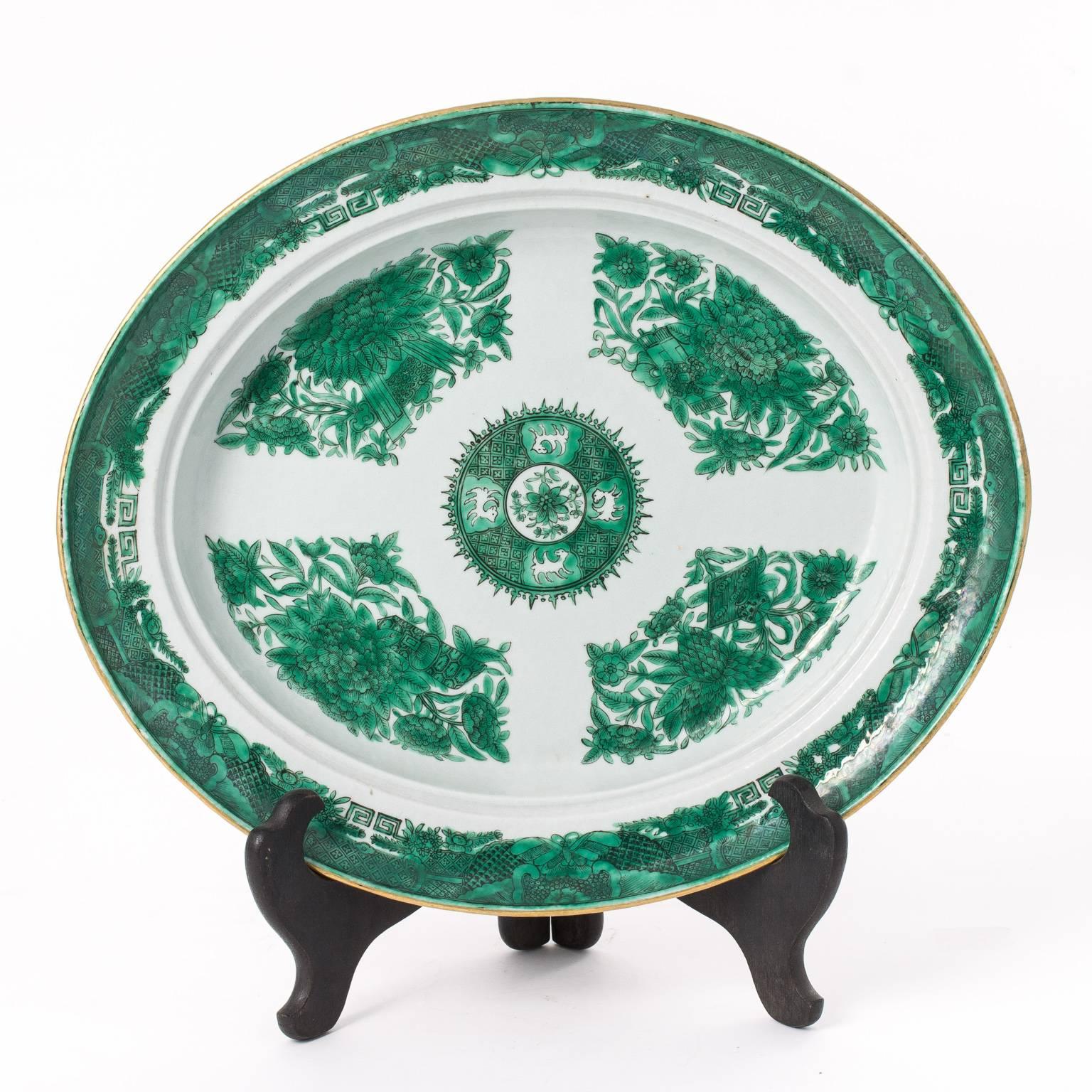 Large green and white Chinese export style charger.