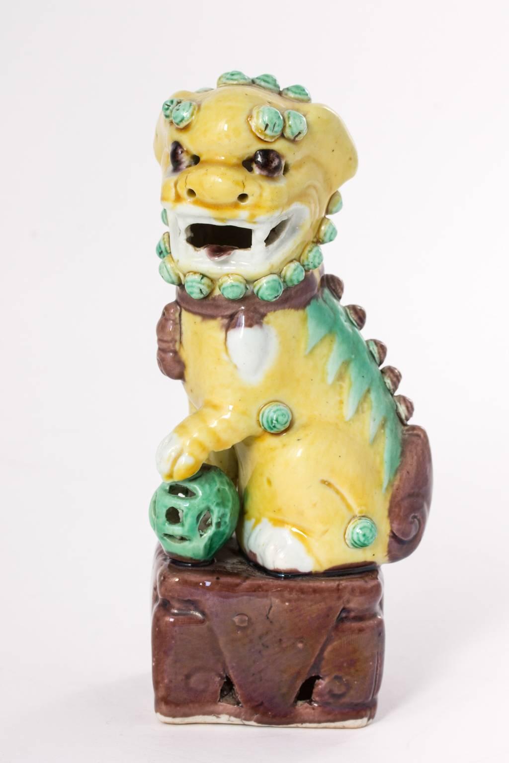 Decorative Chinese Foo Dog In Good Condition For Sale In Stamford, CT