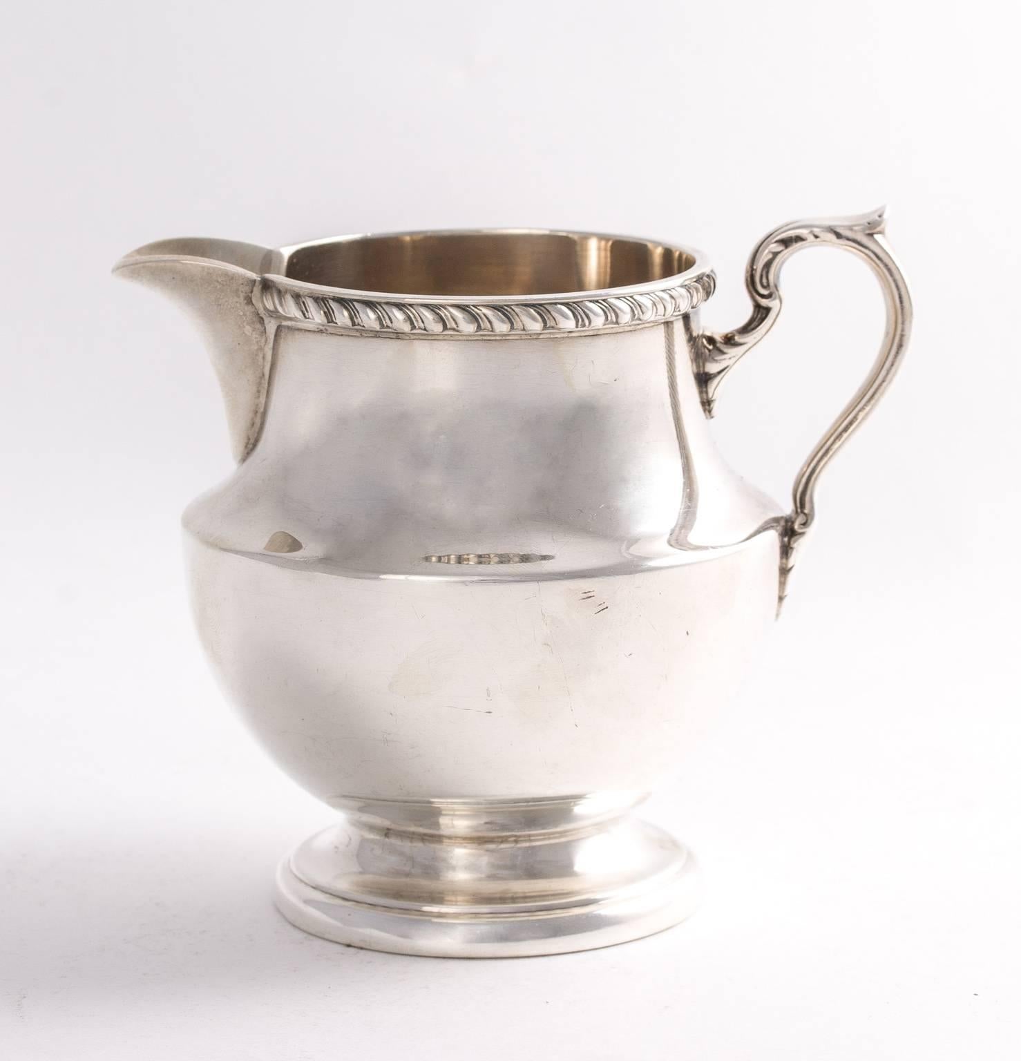 Sterling Silver Georgian Tea Set In Good Condition In Stamford, CT