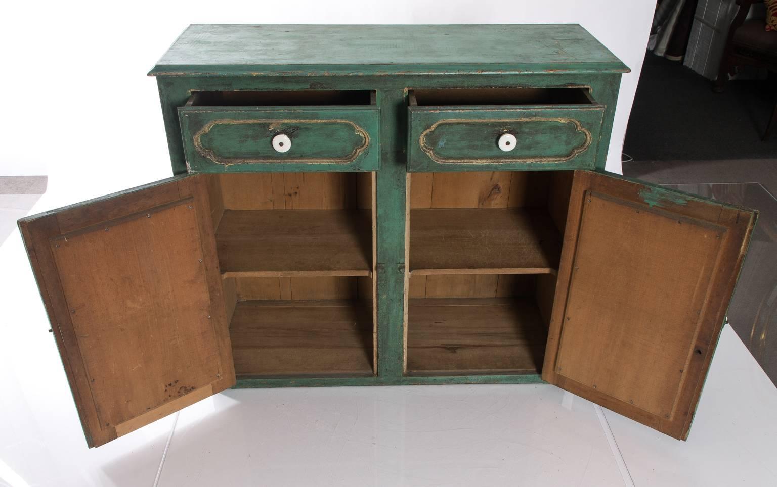 Antique Green Cupboard In Good Condition In Stamford, CT