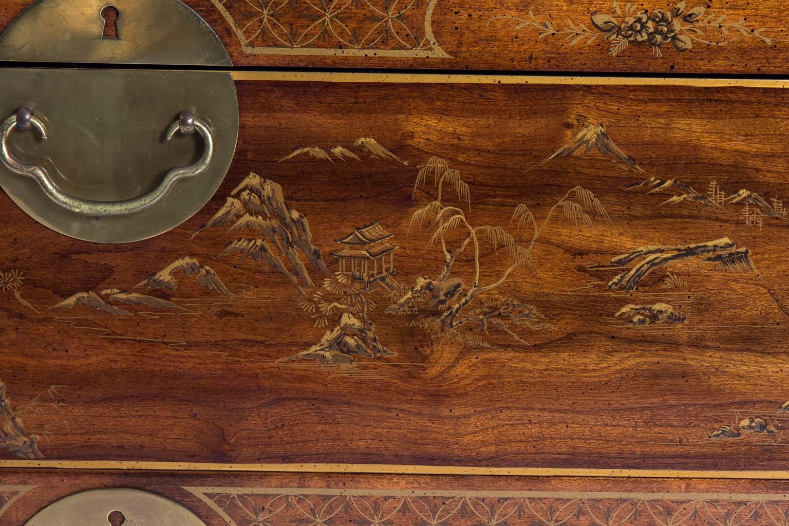 Chinoiserie Chest 3