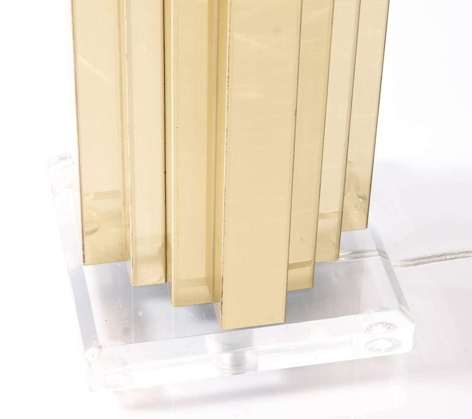 Brass and Lucite Skyscraper Table Lamps For Sale 2