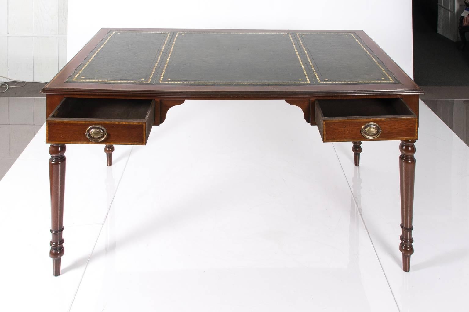 19th Century English Mahogany Leather Top Writing Desk In Fair Condition In Stamford, CT