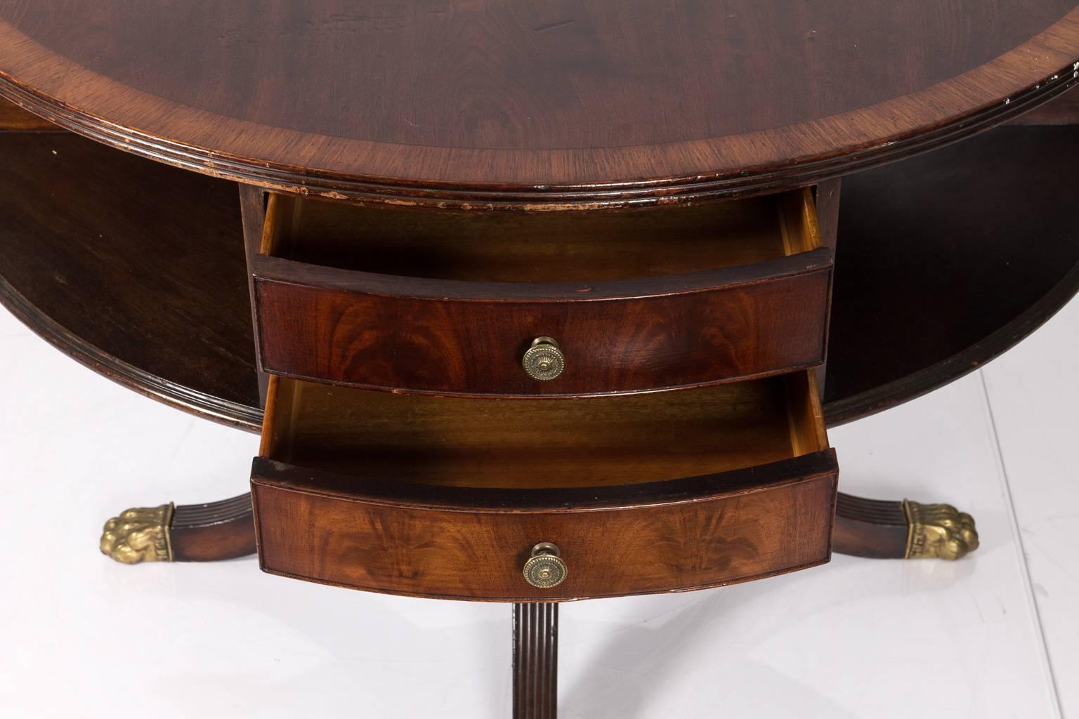 Mahogany Library Center Table In Good Condition In Stamford, CT