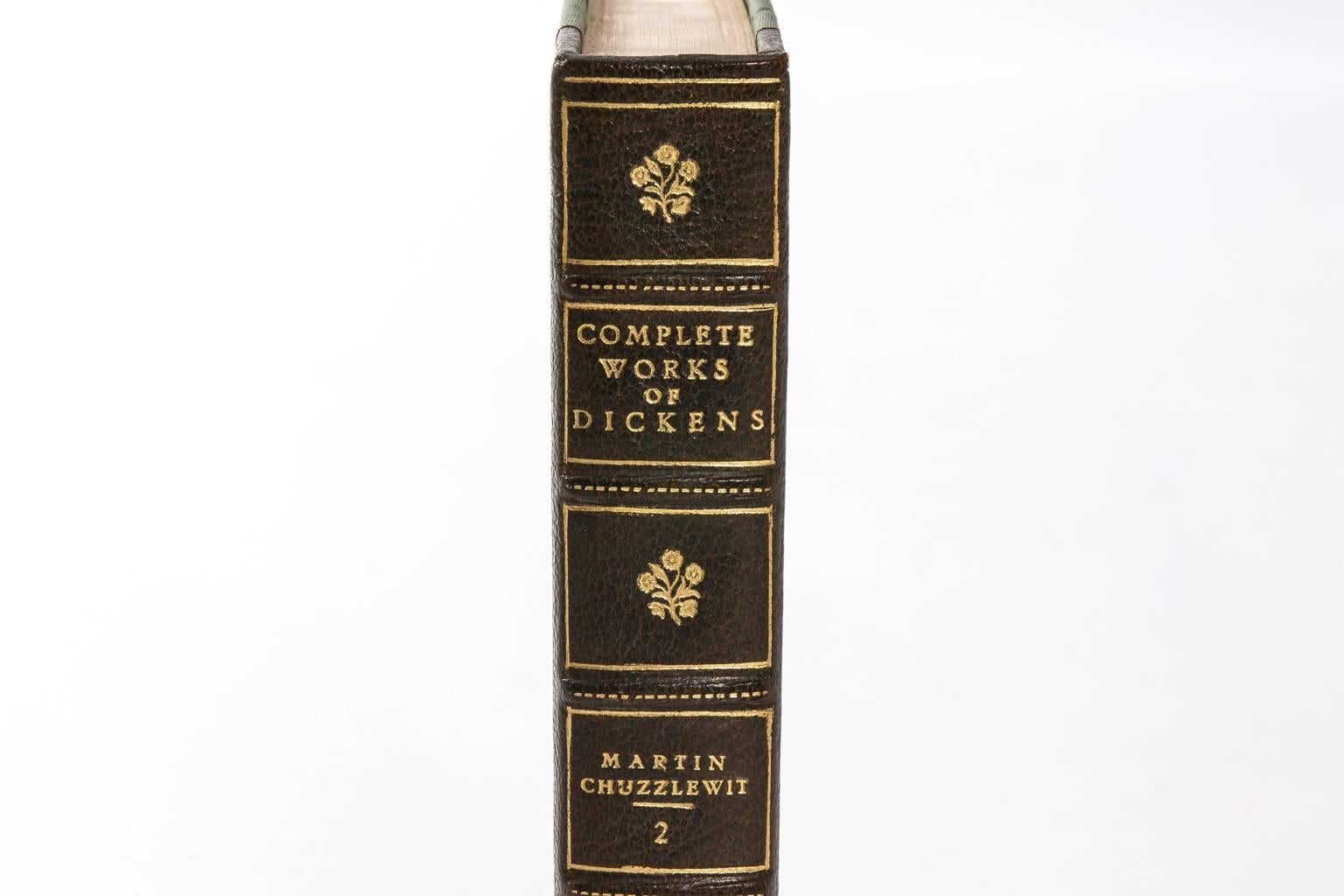 Complete Works of Dickens 30 Volumes In Good Condition In Stamford, CT