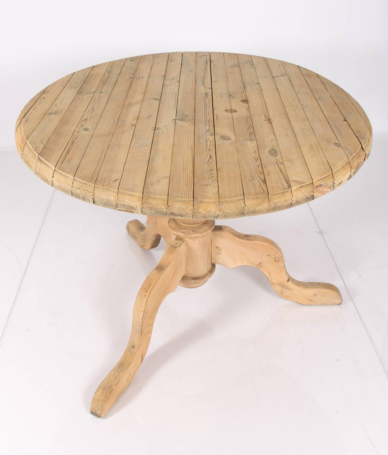 Oval Scrub Pine Table 2