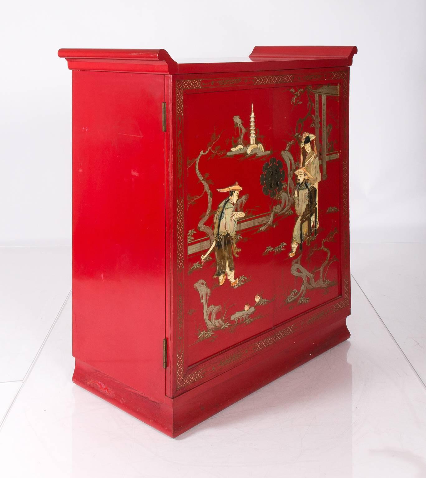 Mid-20th Century Chinoiserie Cabinet 3