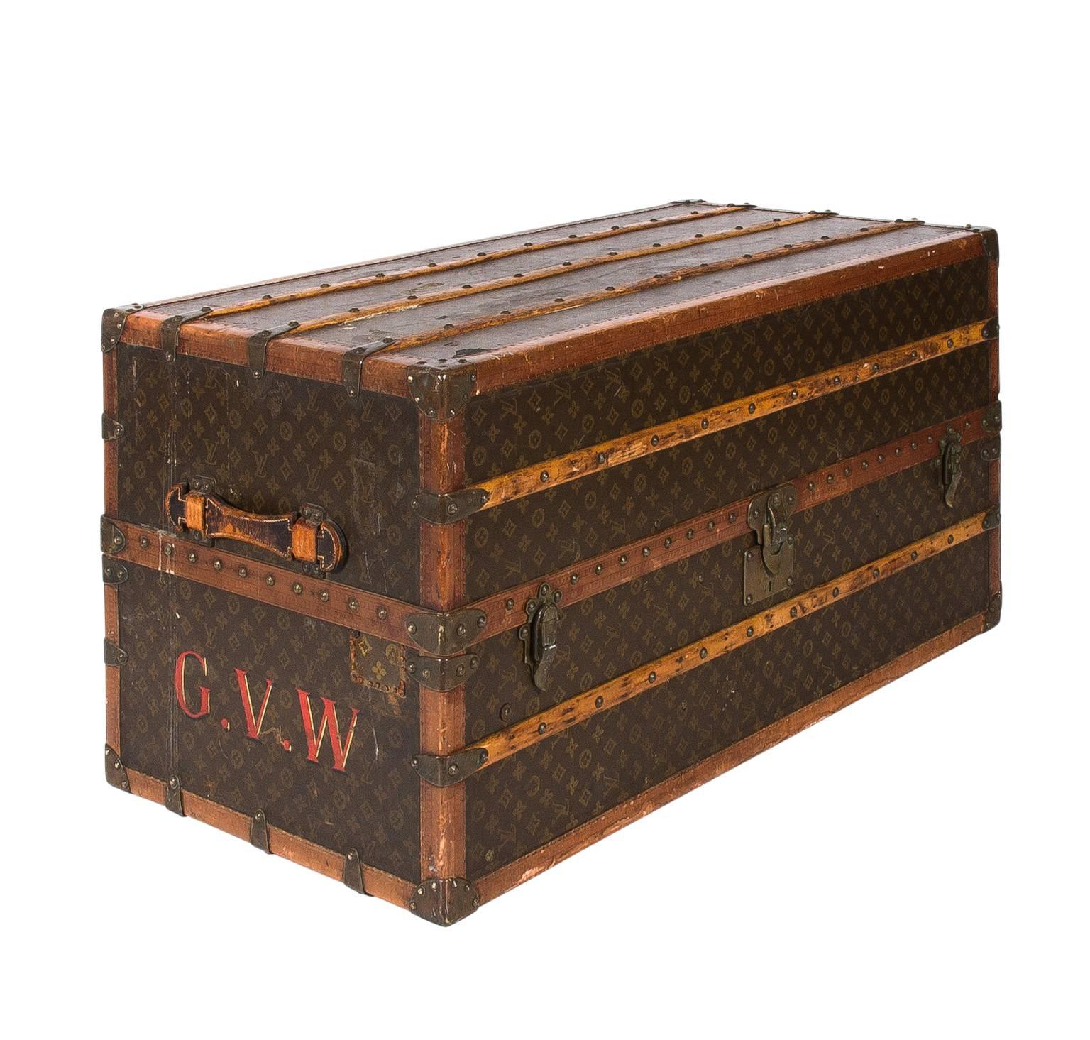 Louis Vuitton Steamship Trunk In Good Condition In Stamford, CT