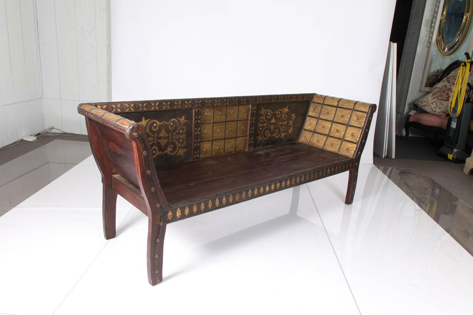 Anglo-Indian Bench  In Good Condition In Stamford, CT