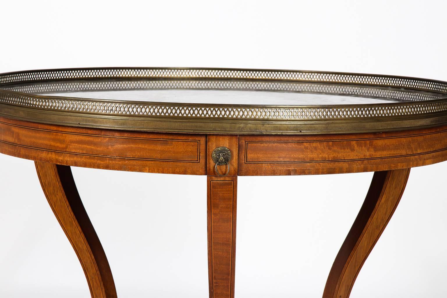 Regency Style Bouillotte Table In Good Condition For Sale In Stamford, CT
