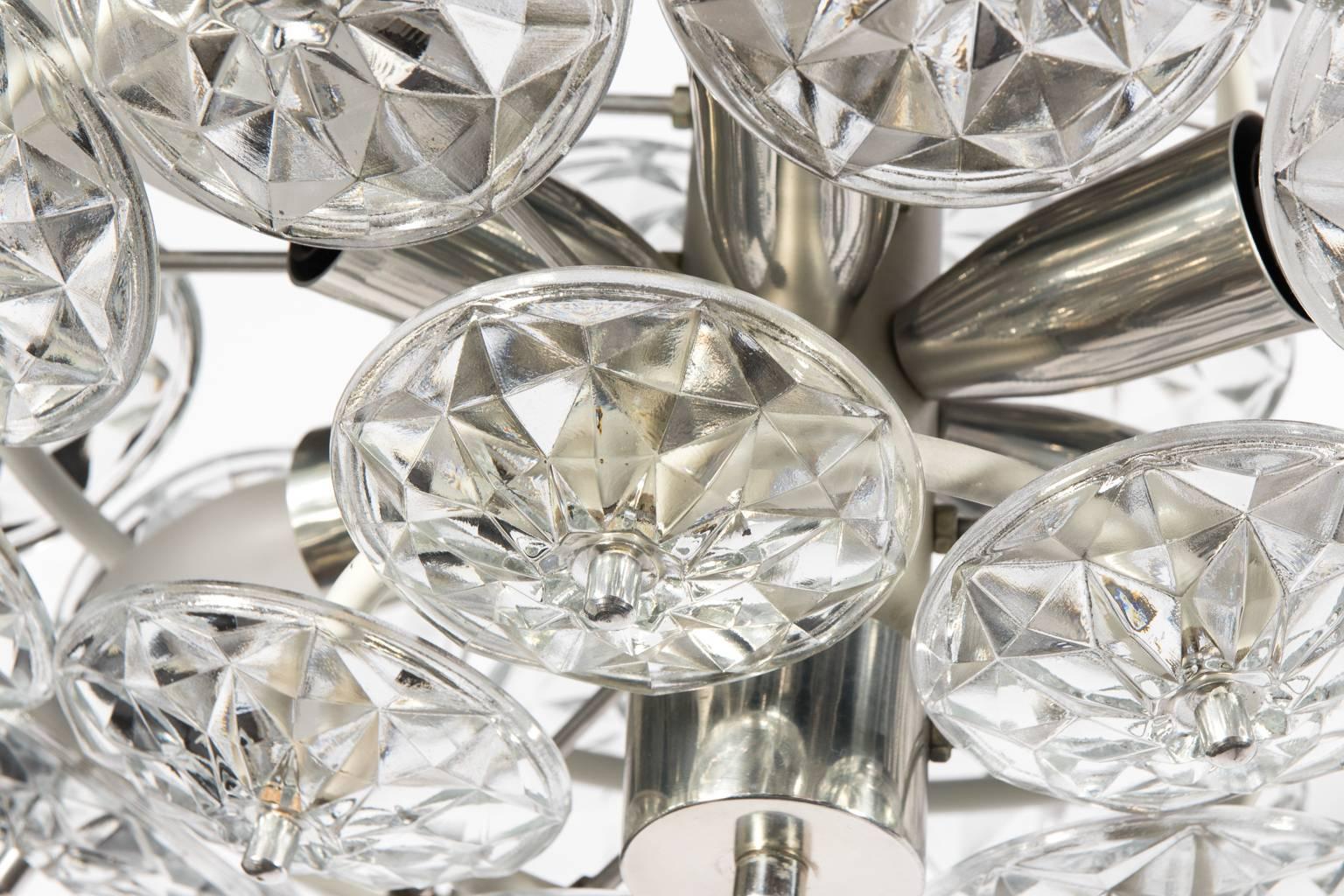 Mid-20th century crystal chandelier designed by Val Saint Lambert.
 