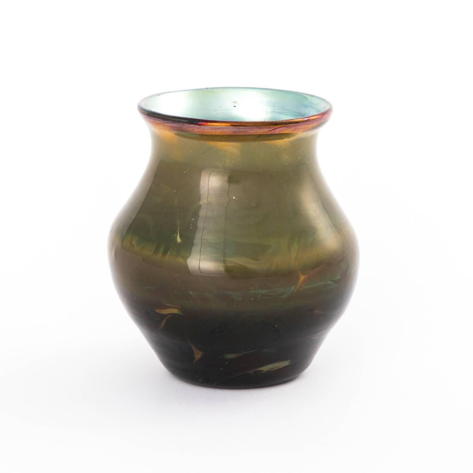 Art Nouveau Tiffany Studio Favrile Green Glass Vase For Sale