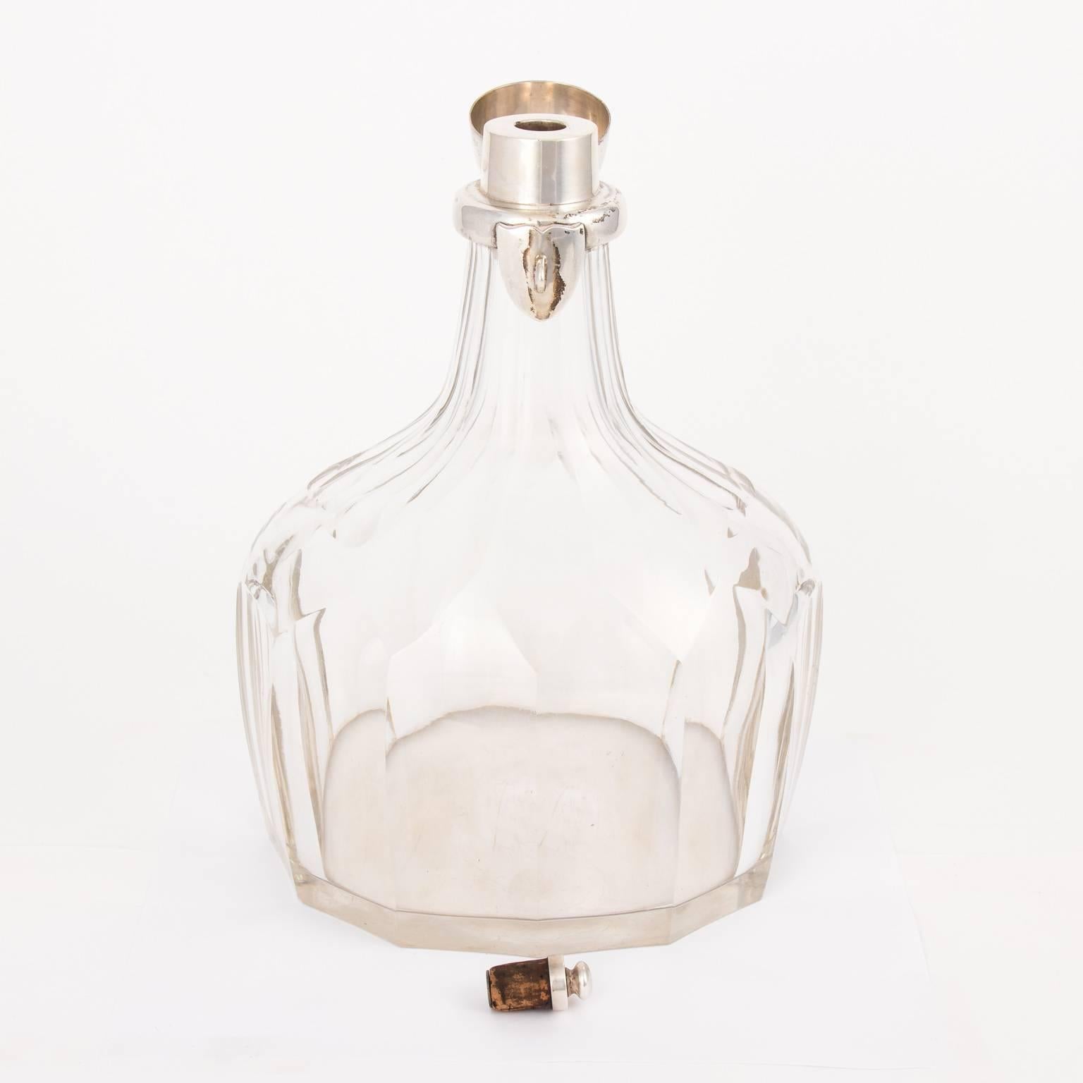 Tiffany Studios Crystal Decanter In Good Condition In Stamford, CT
