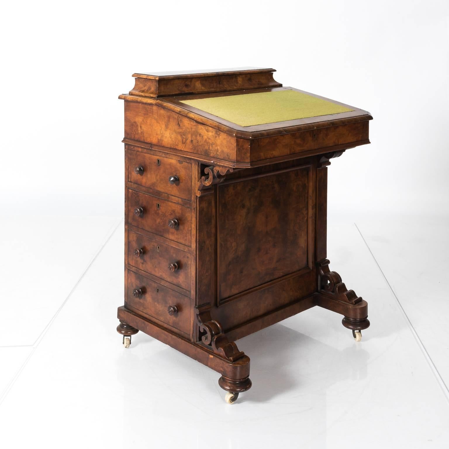 Victorian 19th Century English Walnut Desk