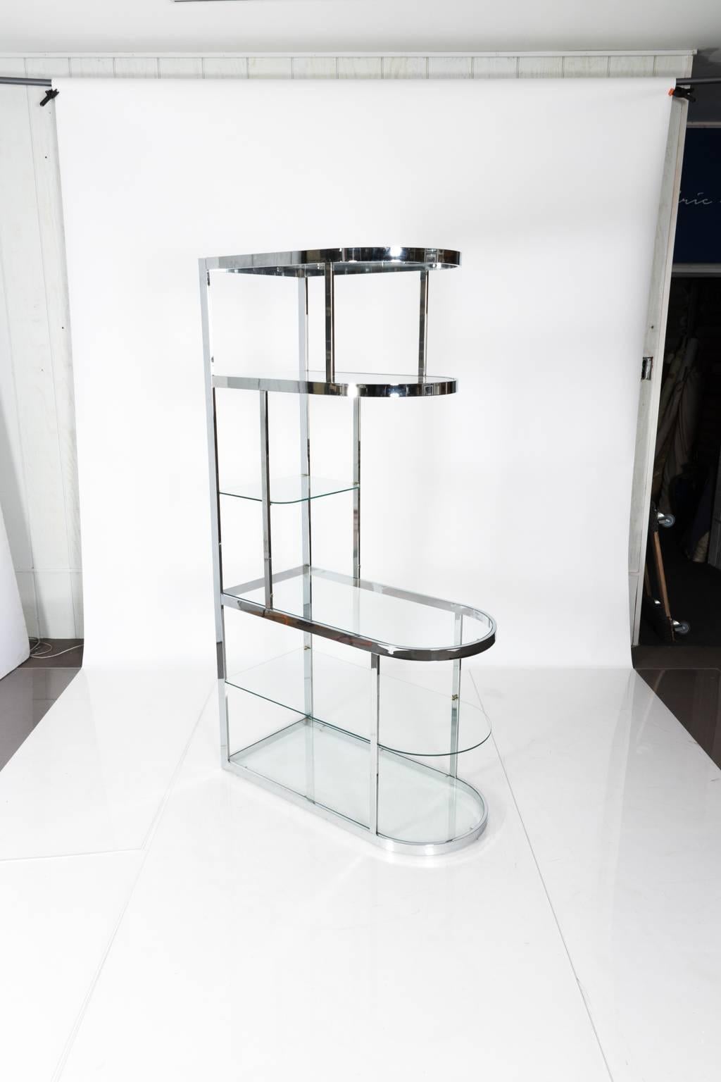Milo Baughman Style Asymmetrical Étagère In Good Condition For Sale In Stamford, CT