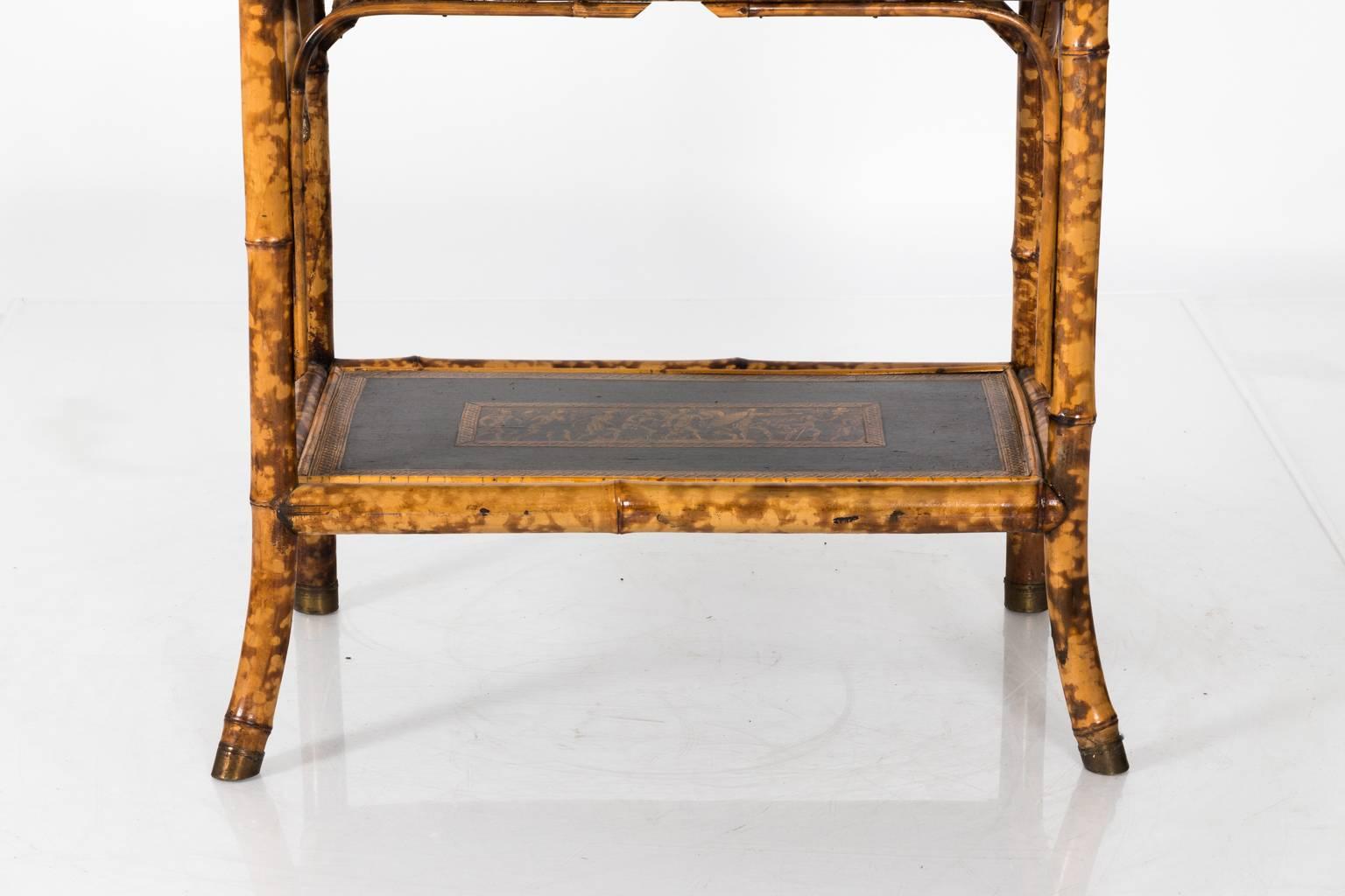 chinoiserie etagere