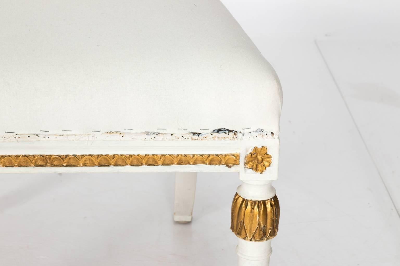Pair of 1800s Gilded and White-Painted Gustavian Chairs 1