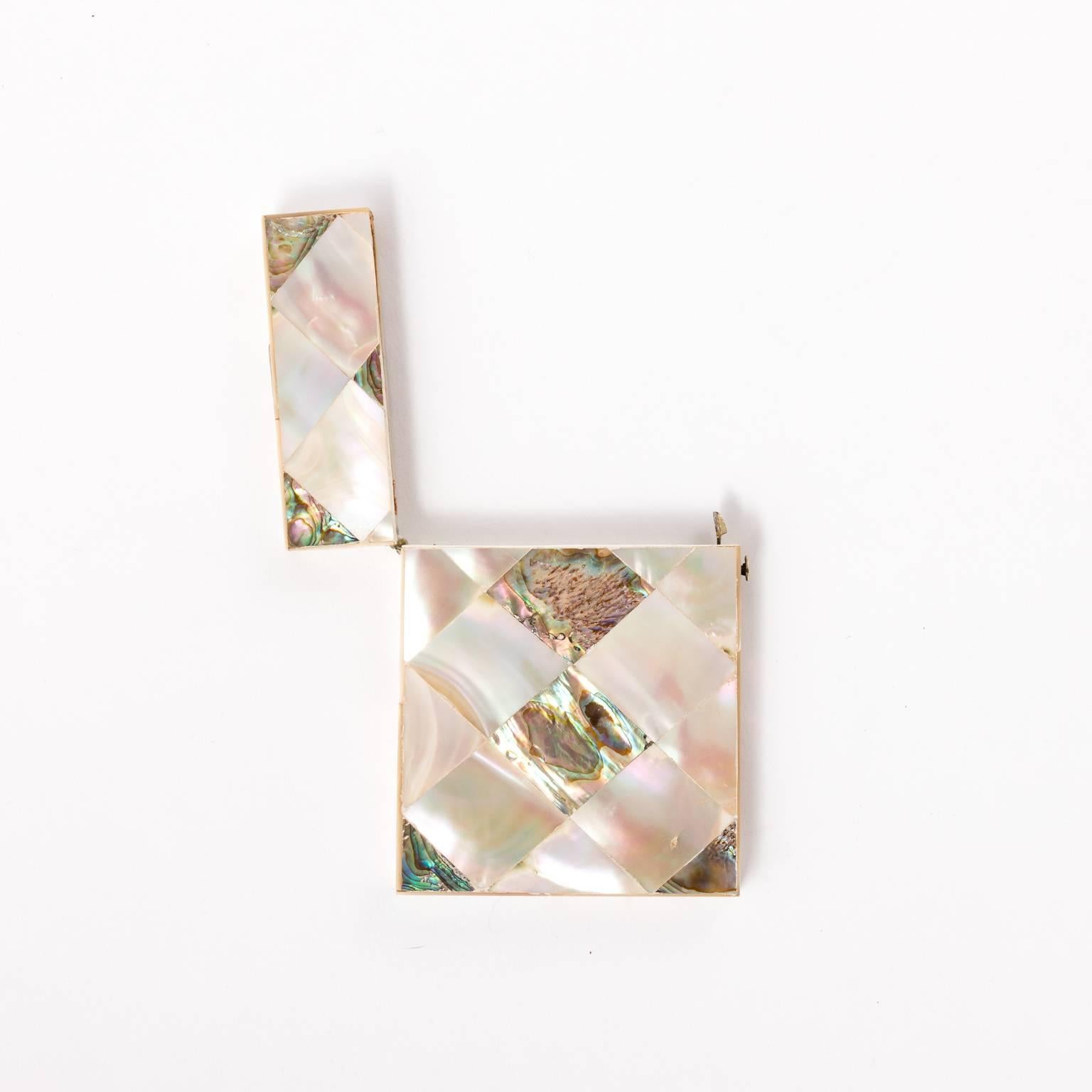 Mother-of-Pearl Card Case  For Sale 3