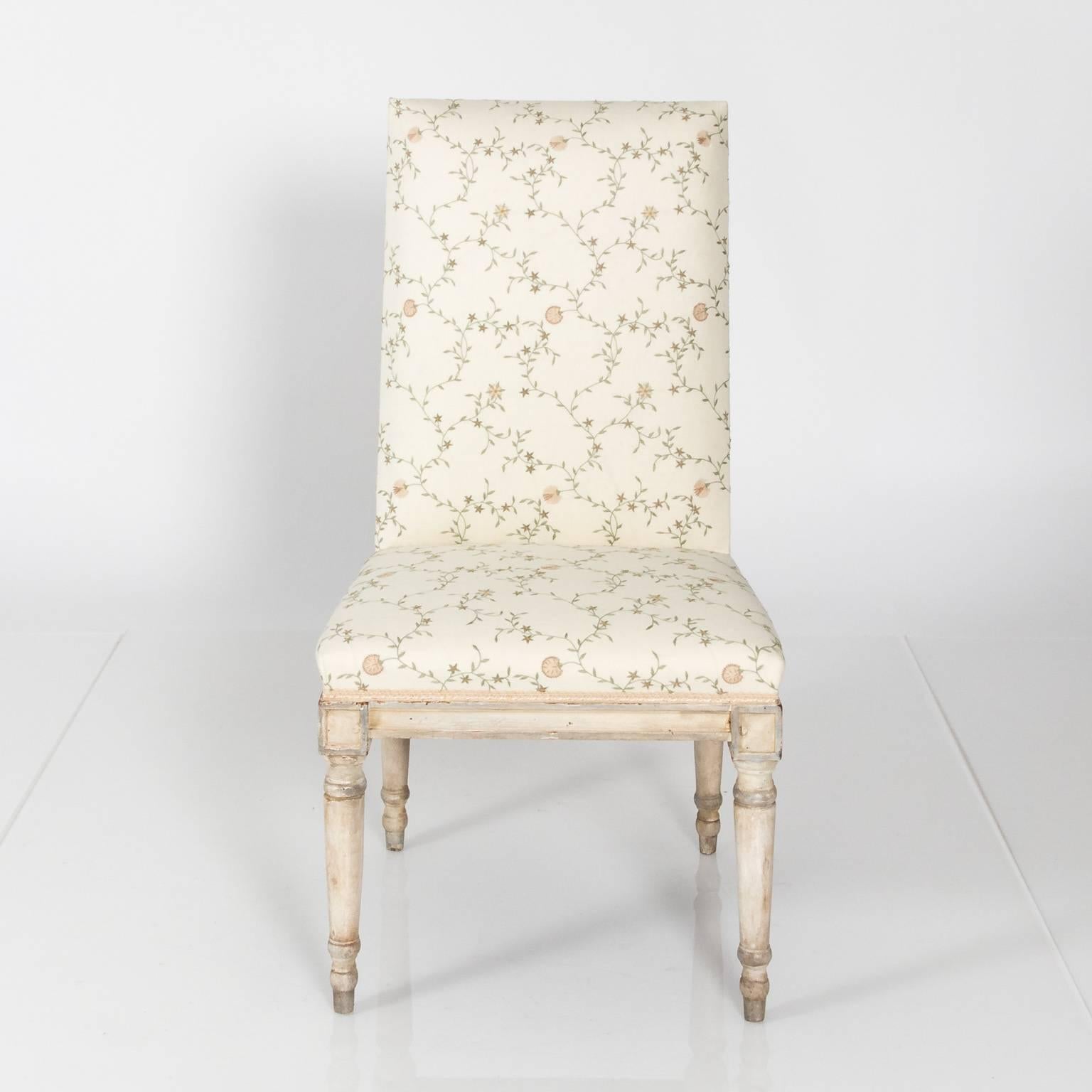 Pair of Swedish painted side chairs, circa early 19th century.
  