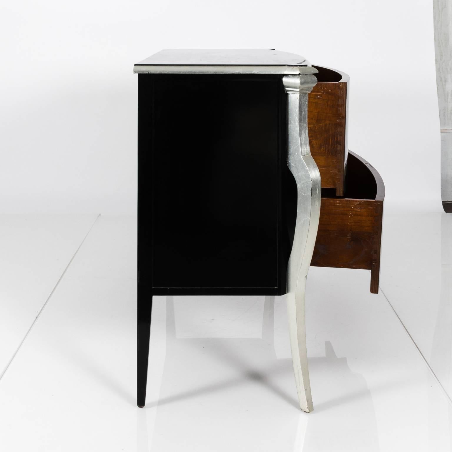 Contemporary Black Lacquer Chest of Drawers For Sale 2