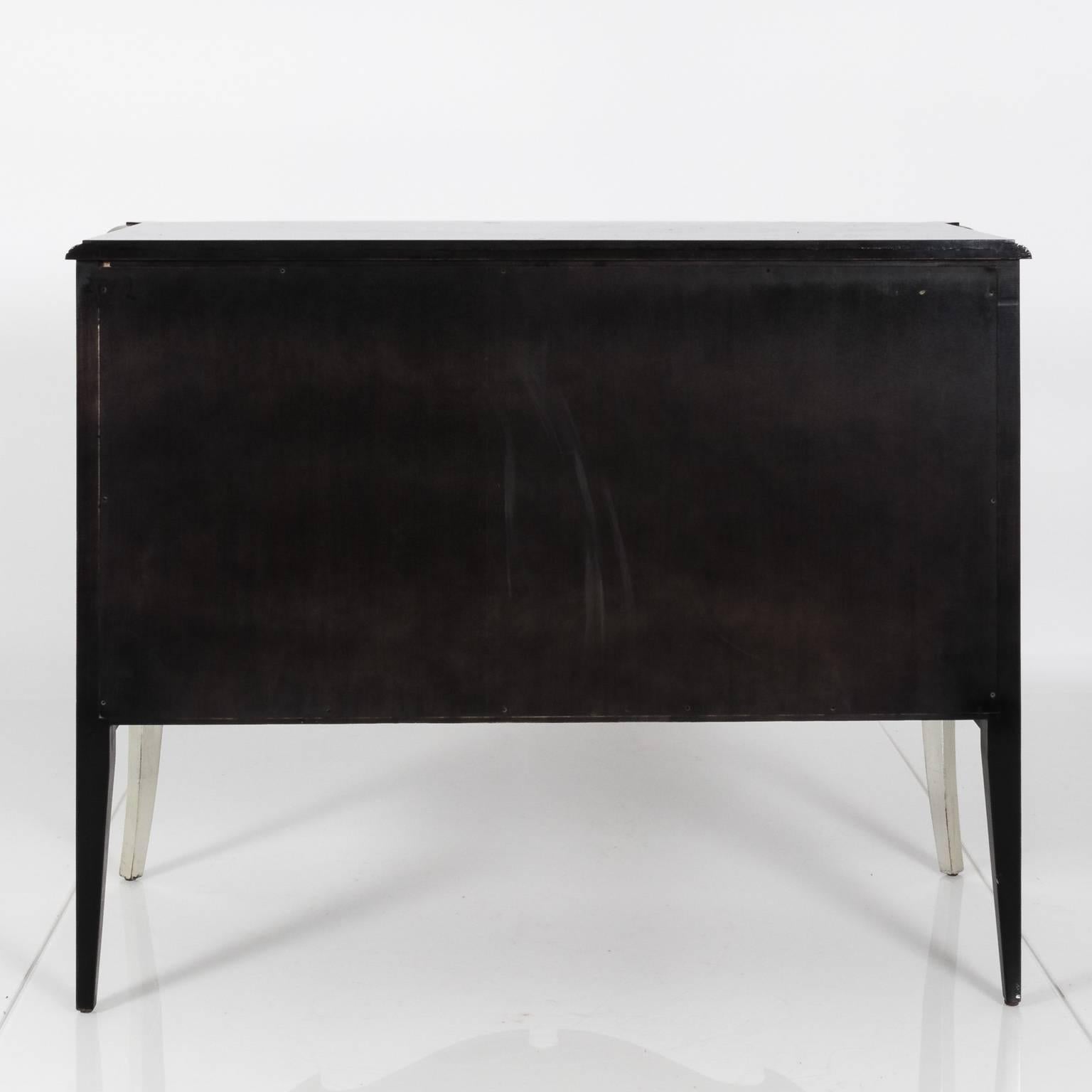 Contemporary Black Lacquer Chest of Drawers For Sale 3