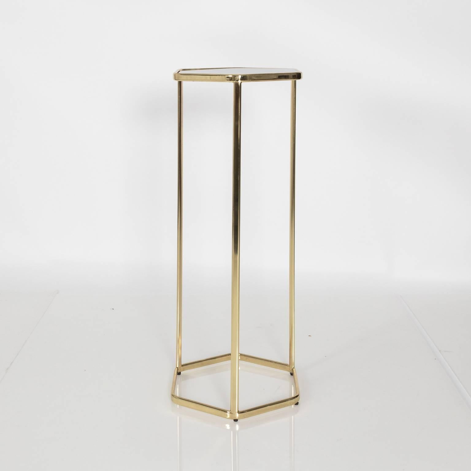 Set of Three Brass Hexagonal Pedestals  In Good Condition In Stamford, CT