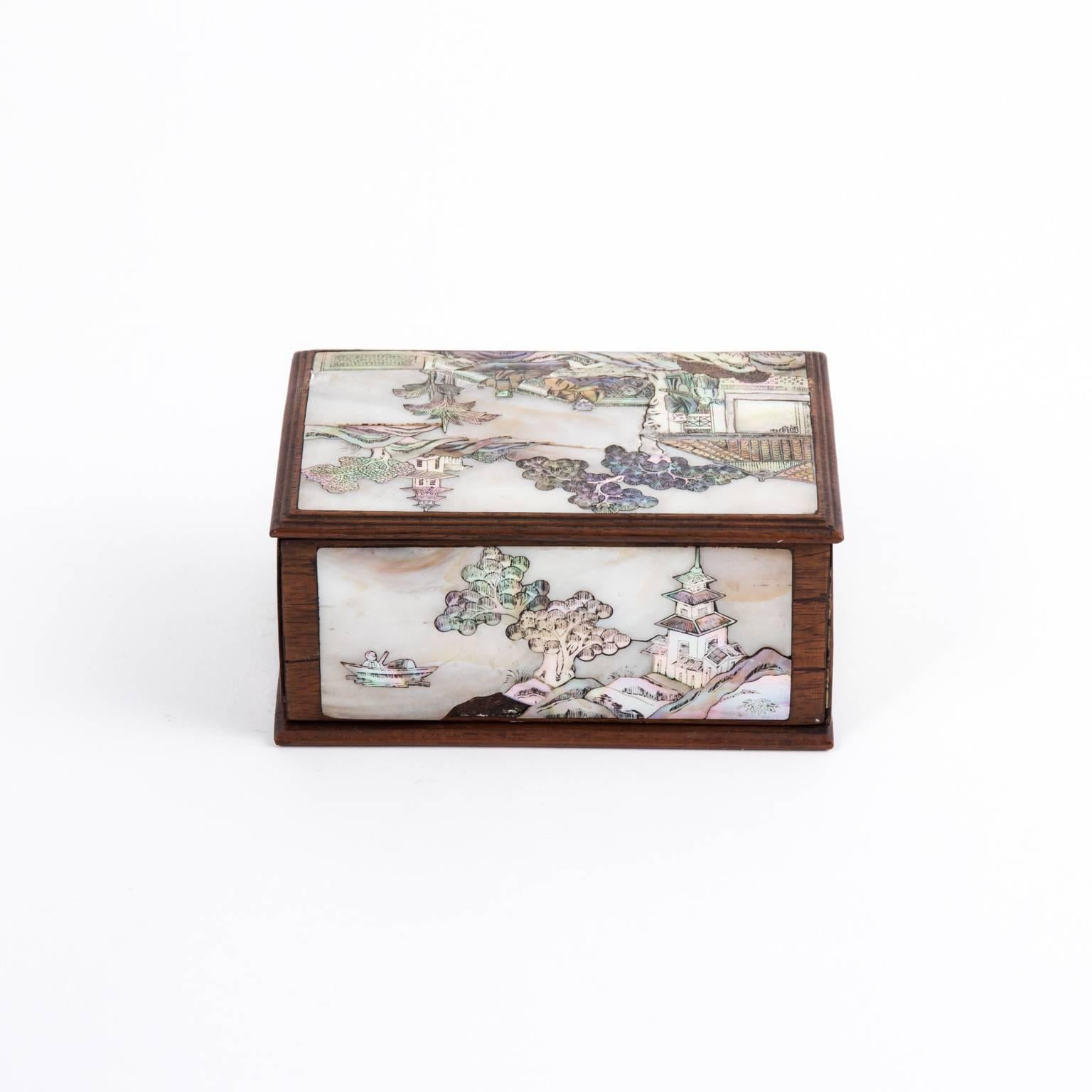 Chinese Inlaid Wood Box  For Sale 2