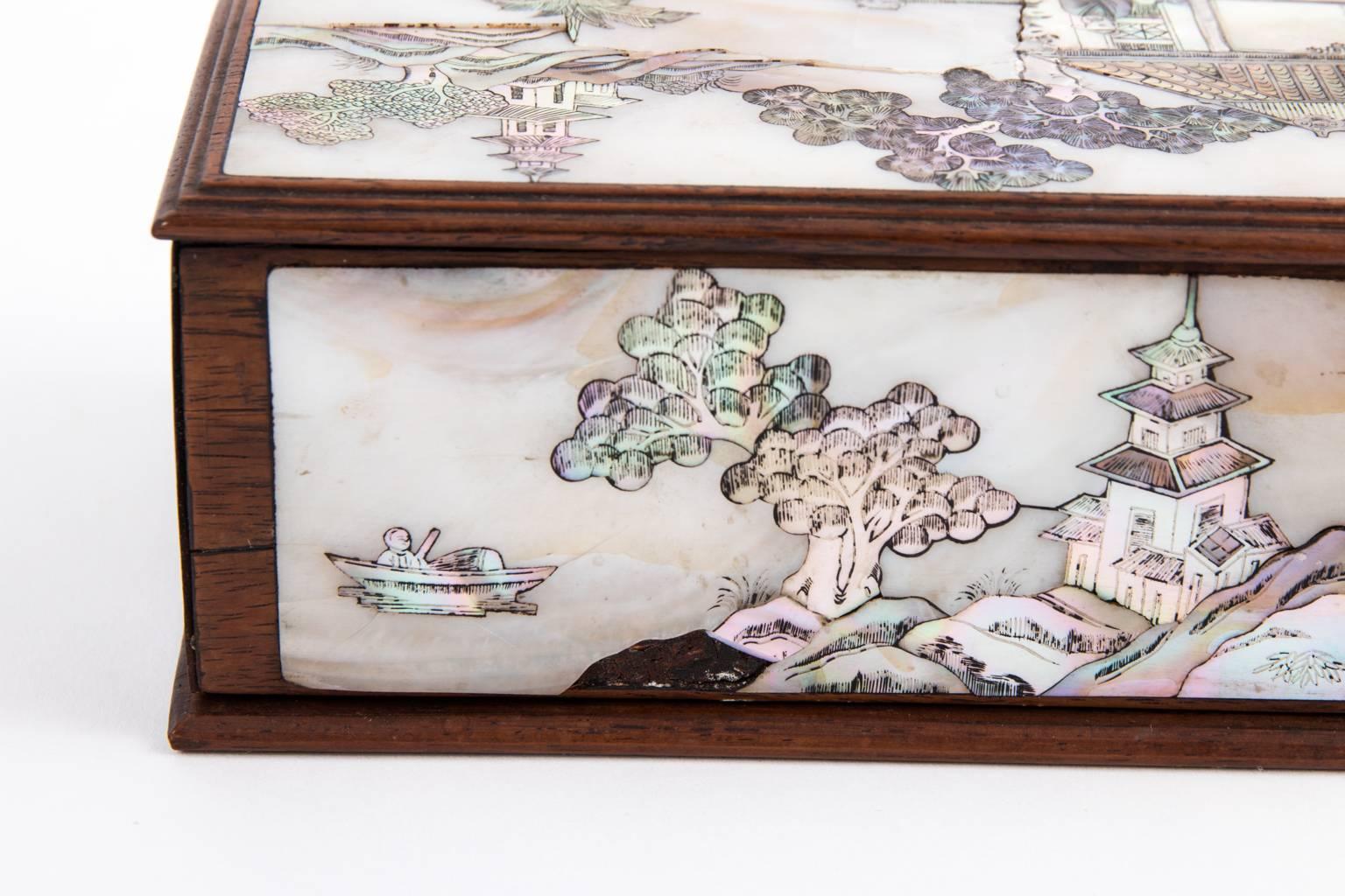 Chinese Inlaid Wood Box  For Sale 5