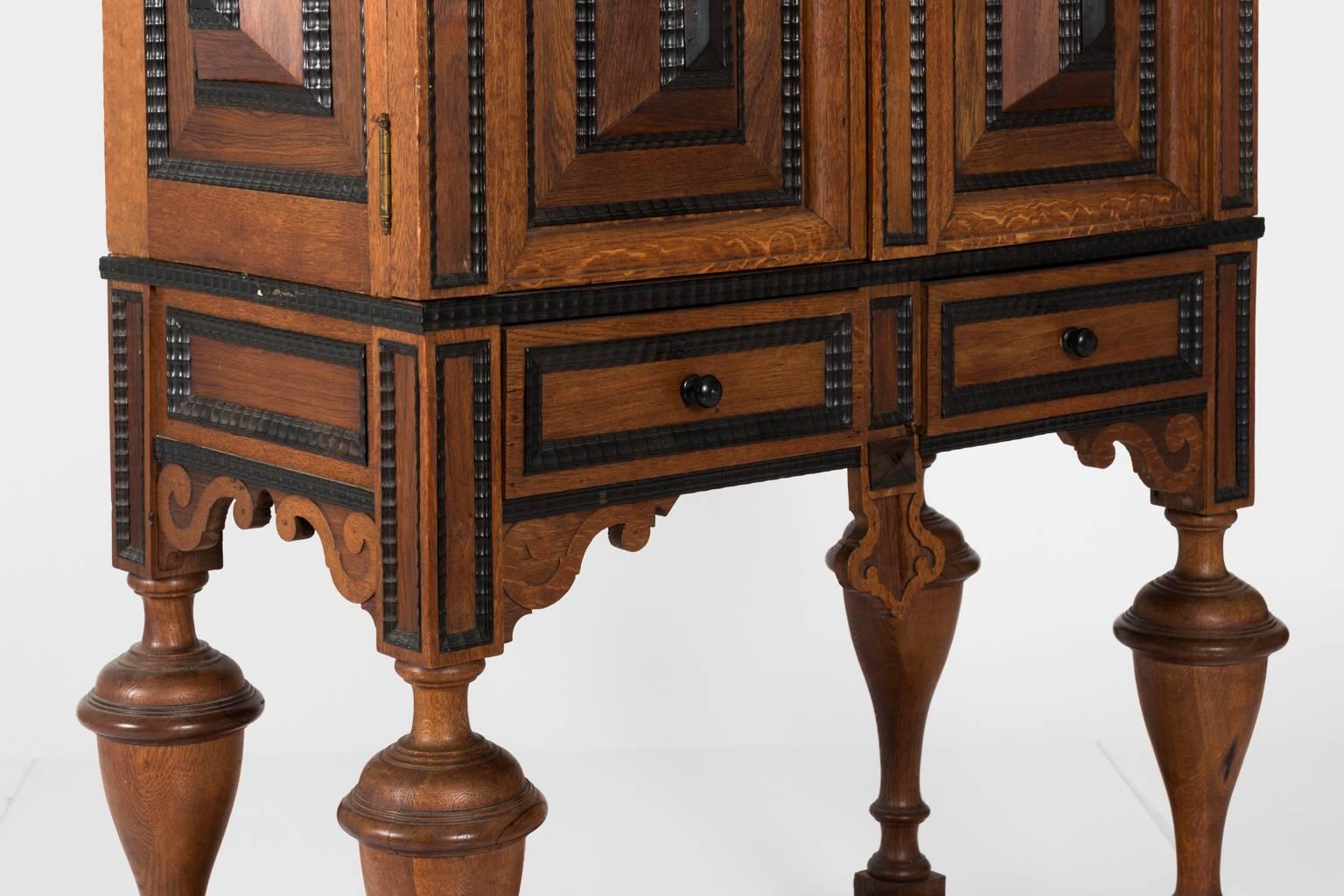English William and Mary Style Chest of Drawers 