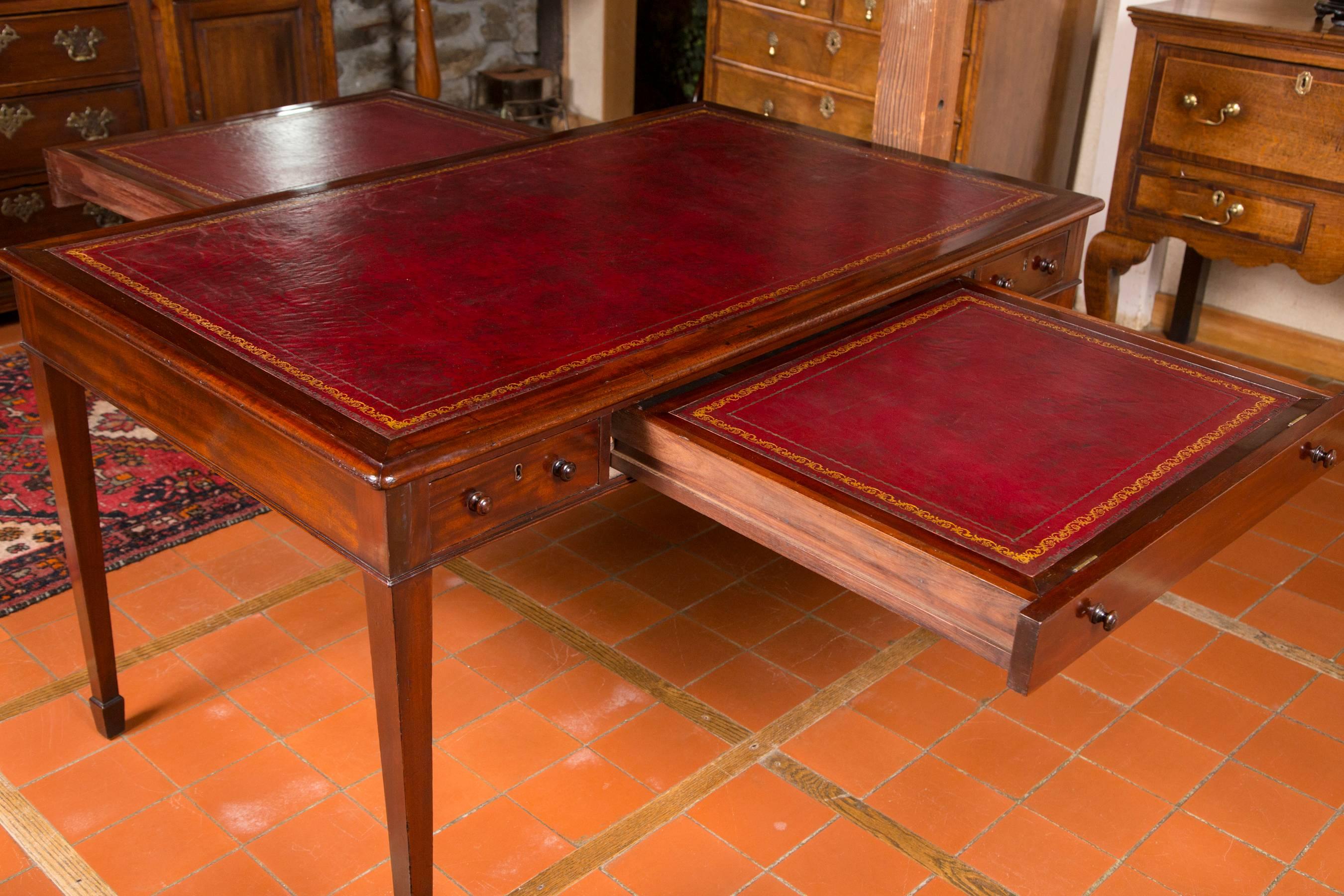 Mahogany Writing Table / Desk with Dual Slopes In Excellent Condition In Woodbury, CT