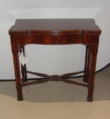 Chippendale Serving-Card Table Tilt-Top Table