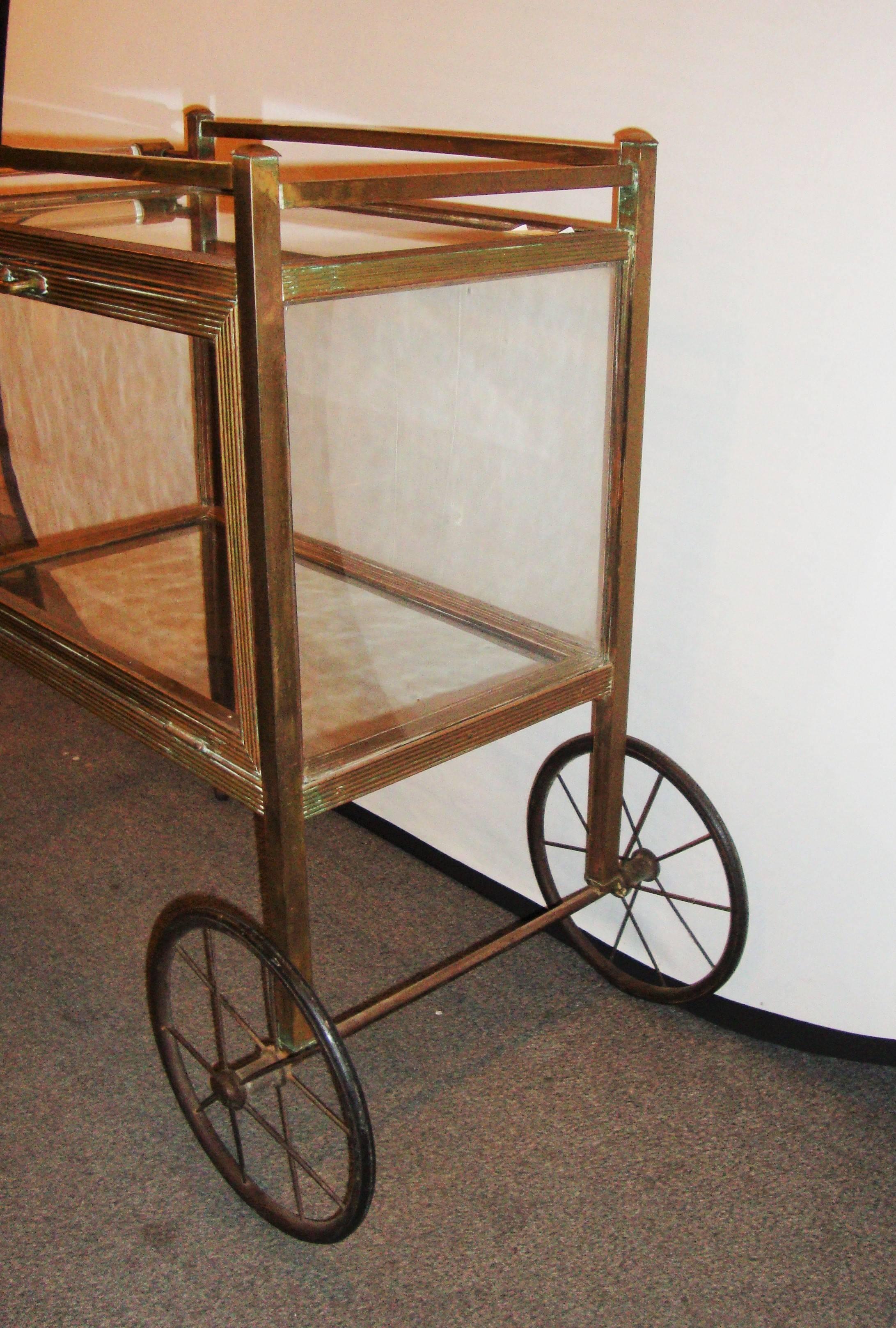 20th Century Mid-Century Modern Brass and Glass Tea Cart Serving Wagon