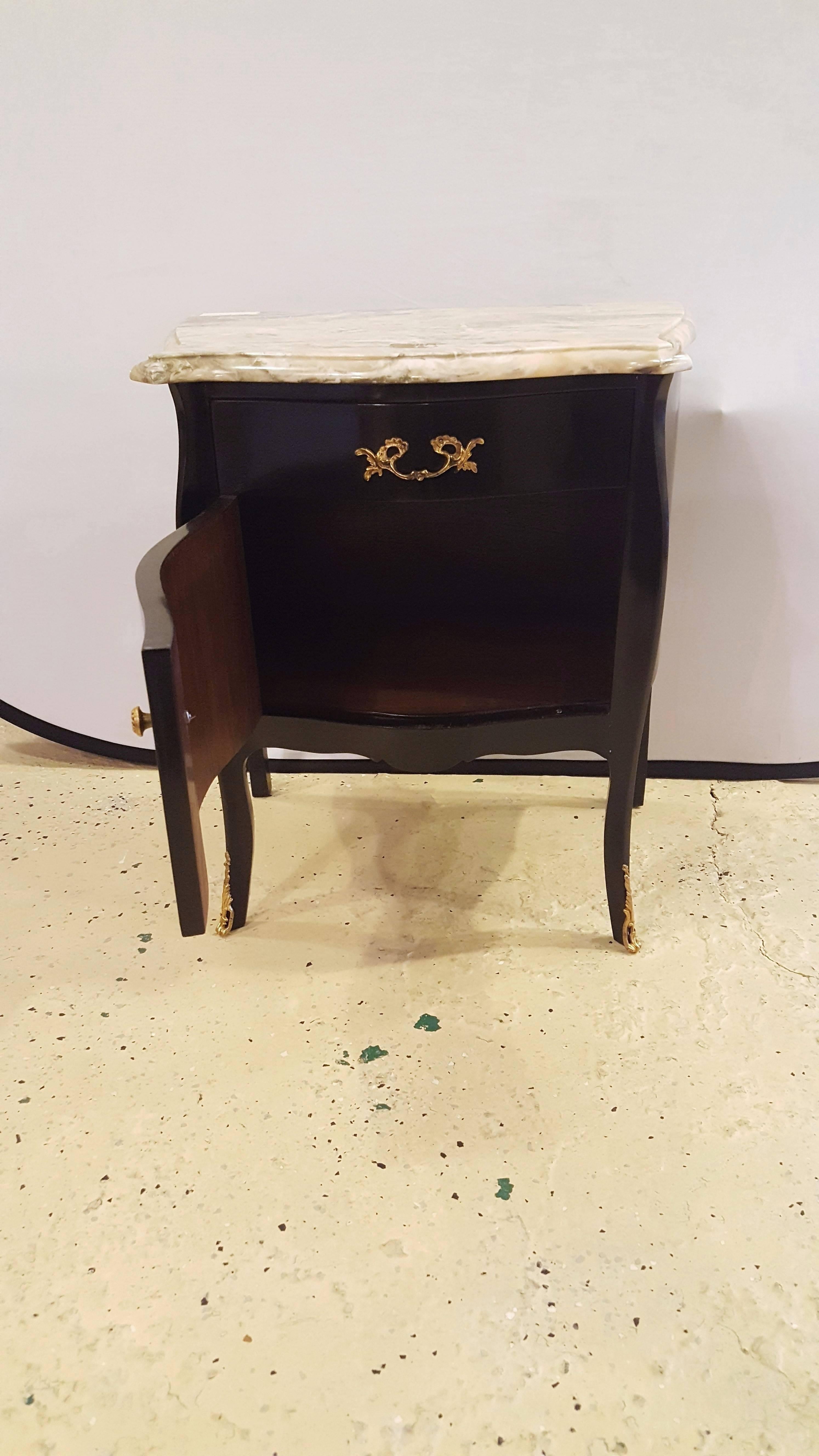 Pair of Hollywood Regency Style Ebonized Marble-Top Nightstands / End Tables 1